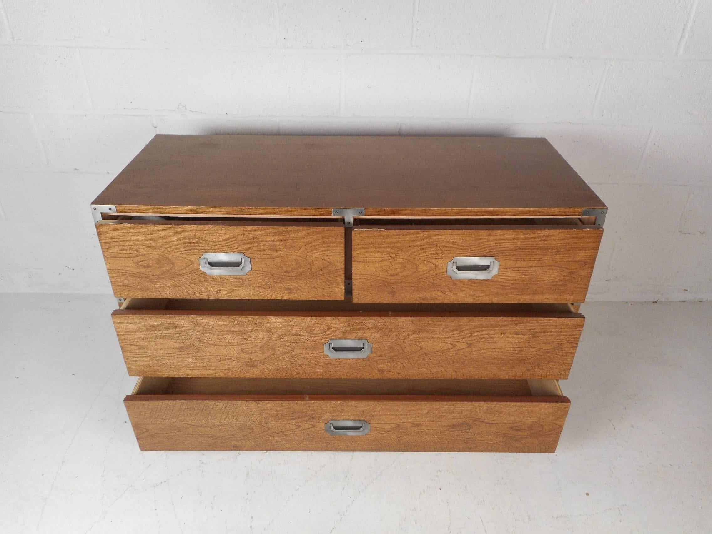 Pair of Contemporary Modern Campaign Chests In Good Condition In Brooklyn, NY