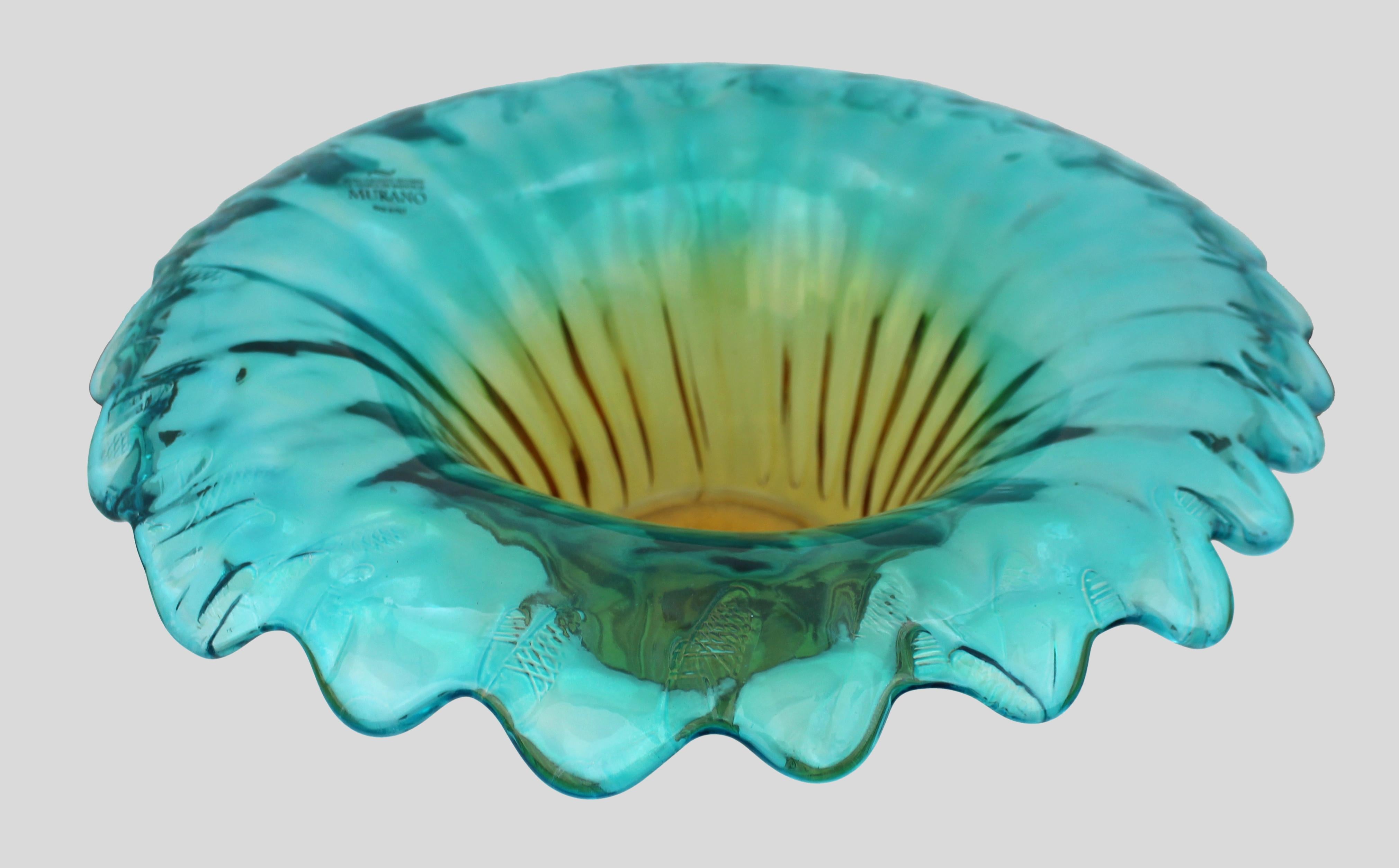 XXI secolo e contemporaneo Coppia di ciotole da centrotavola in vetro artistico di Murano Contemporary - Blu e Ambra in vendita