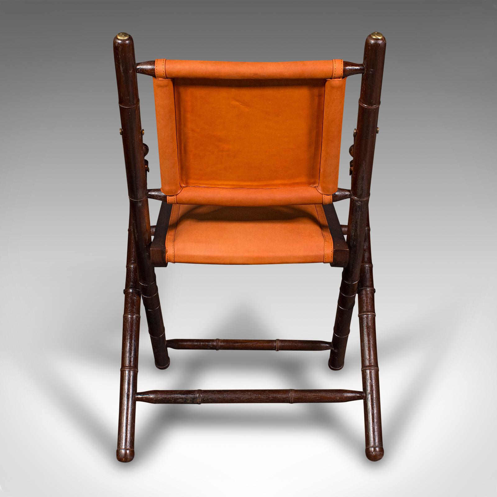 Paire de chaises d'orangerie contemporaines, anglaises, en cuir, véranda, patio, siège Bon état - En vente à Hele, Devon, GB