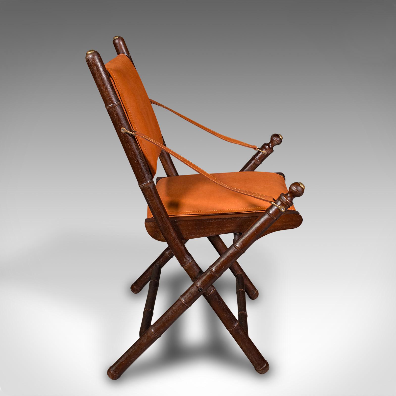 XXIe siècle et contemporain Paire de chaises d'orangerie contemporaines, anglaises, en cuir, véranda, patio, siège en vente