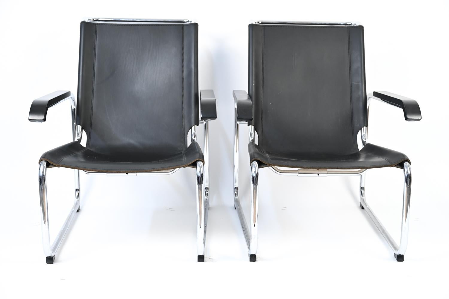 Pelle Coppia di sedie da salotto contemporanee S 35 di Marcel Breuer per Thonet in vendita