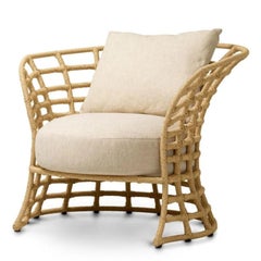 Paire de fauteuils de salon d'extérieur contemporains en « faux rotin » couleur sable
