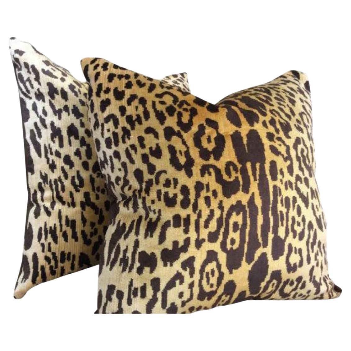 Coppia di copricuscini Scalamandre Contemporary in velluto di seta Leopardo