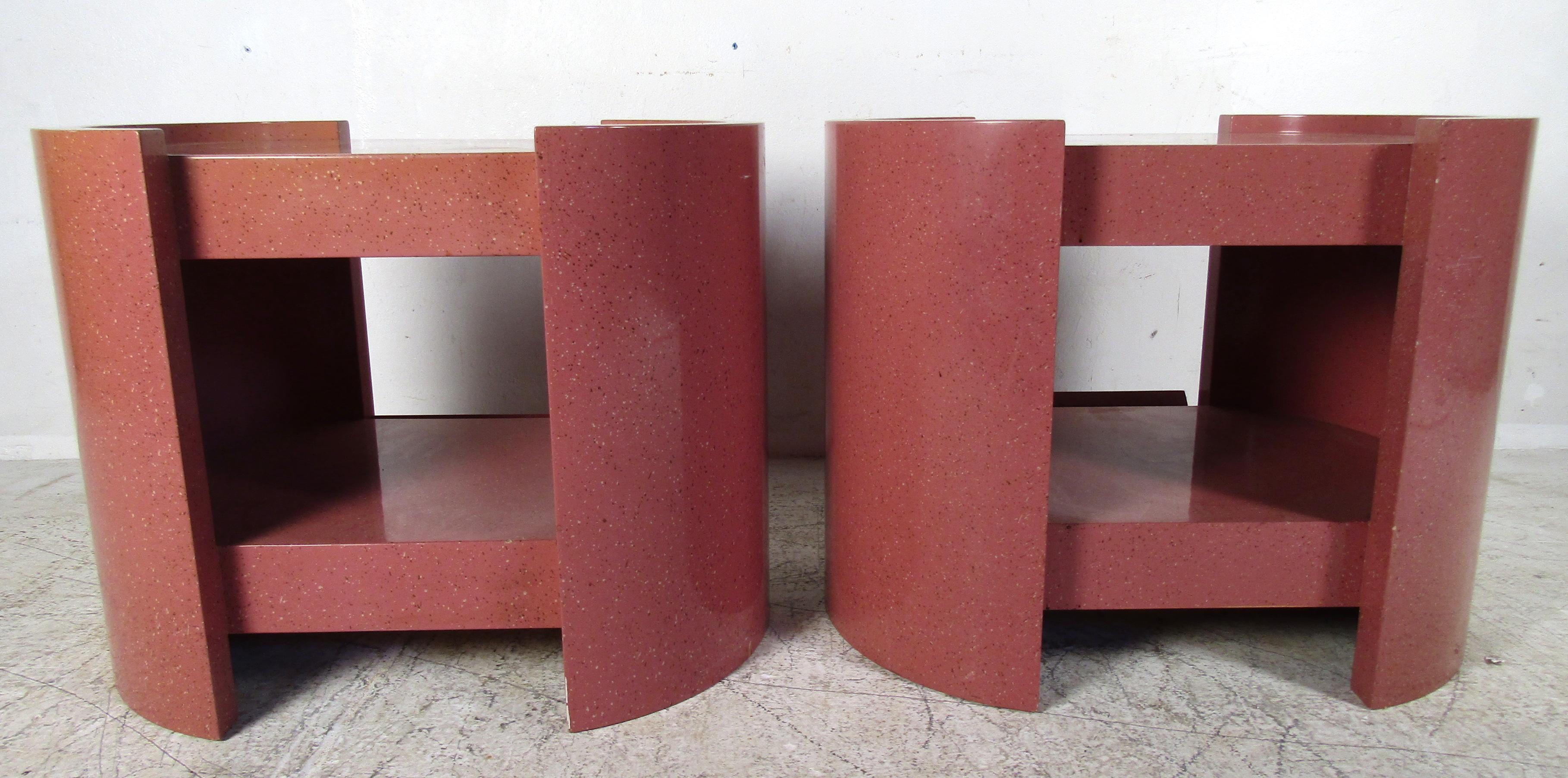 Pair of Contemporary Side Tables 7
