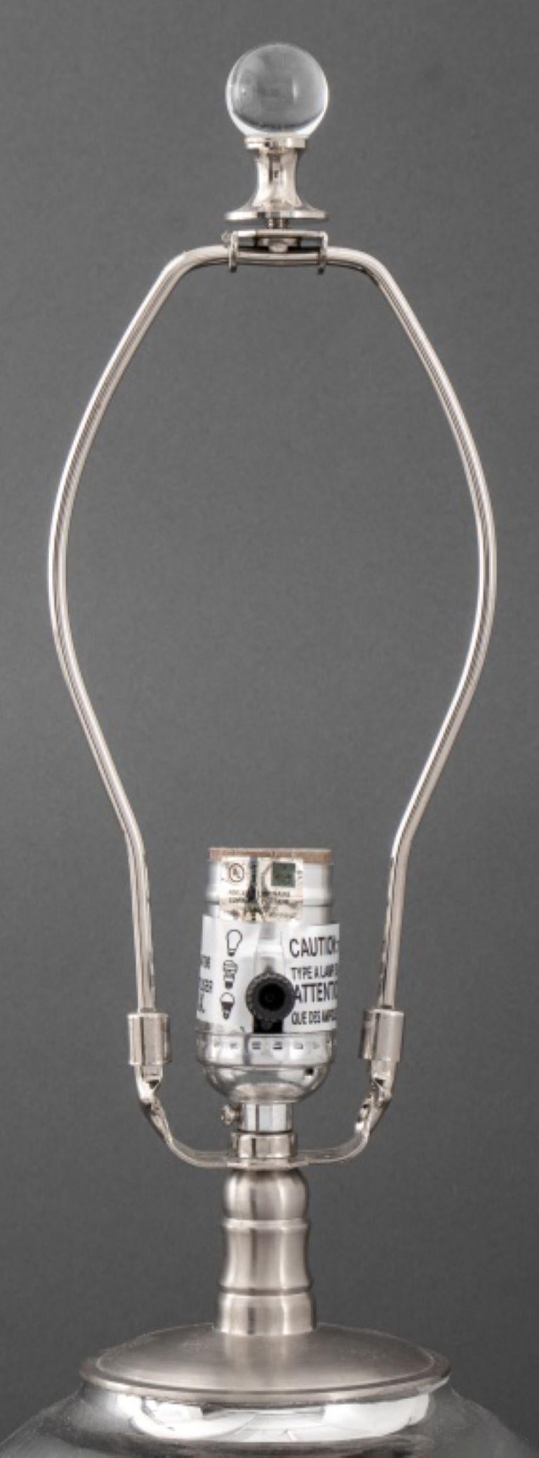 Ein Paar Contemporary Vasenlampen aus versilbertem Glas (Moderne) im Angebot