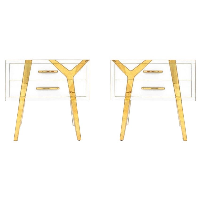 Paire de tables de chevet italiennes contemporaines en bois massif et verre par I.L.A. Studio