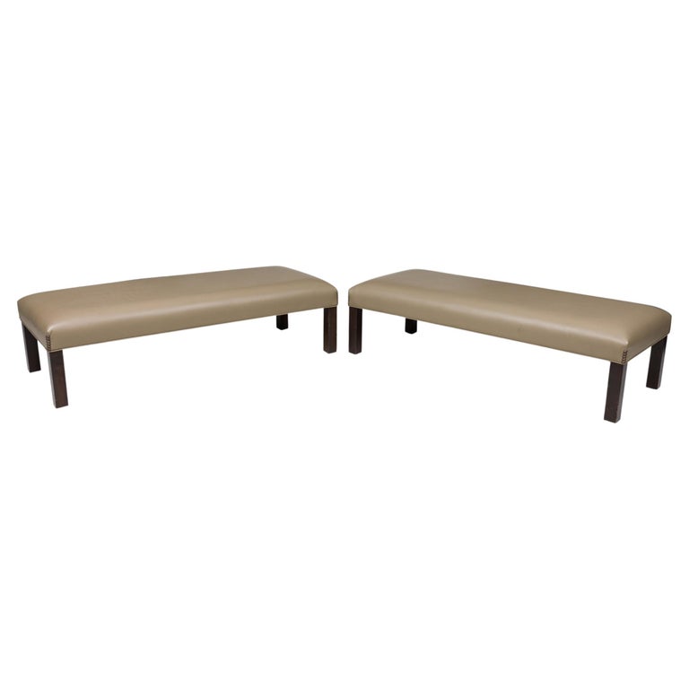 Pair of Contemporary Taupe Leather Upholstered Benches For Sale at 1stDibs