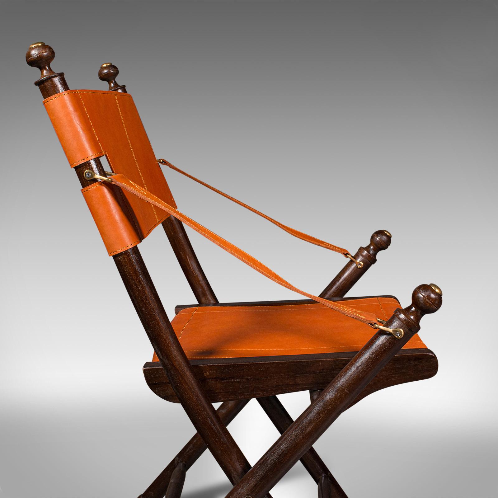 Paire de chaises de véranda contemporaines, anglaises, en cuir, orangerie, siège Foldes en vente 3