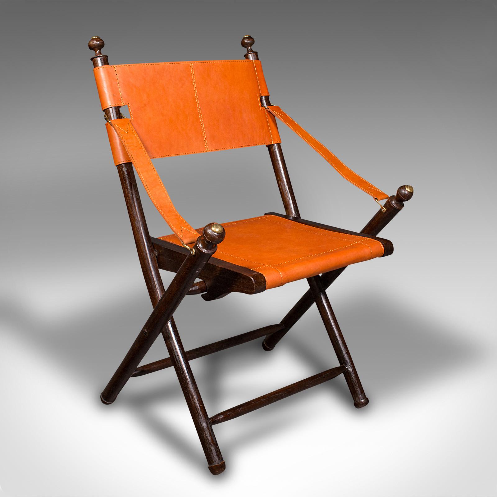 Cuir Paire de chaises de véranda contemporaines, anglaises, en cuir, orangerie, siège Foldes en vente