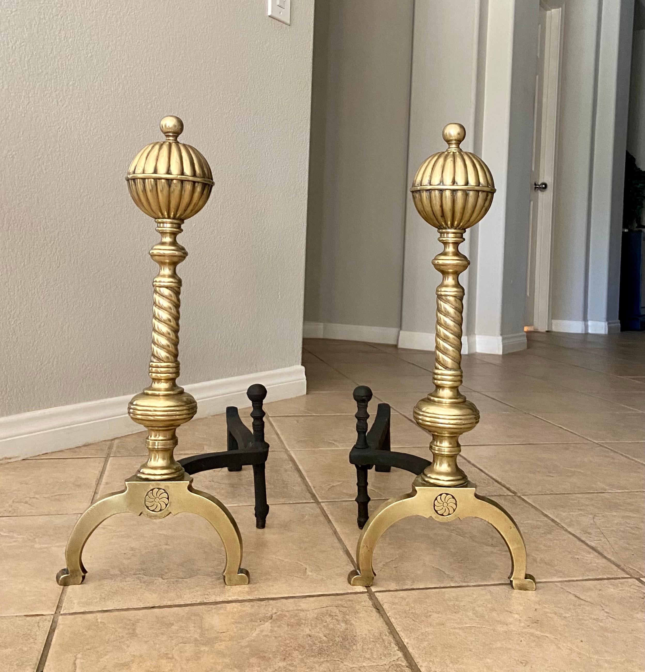 Pair of Continental Brass Baluster Pinwheel Andirons In Good Condition In Palm Springs, CA