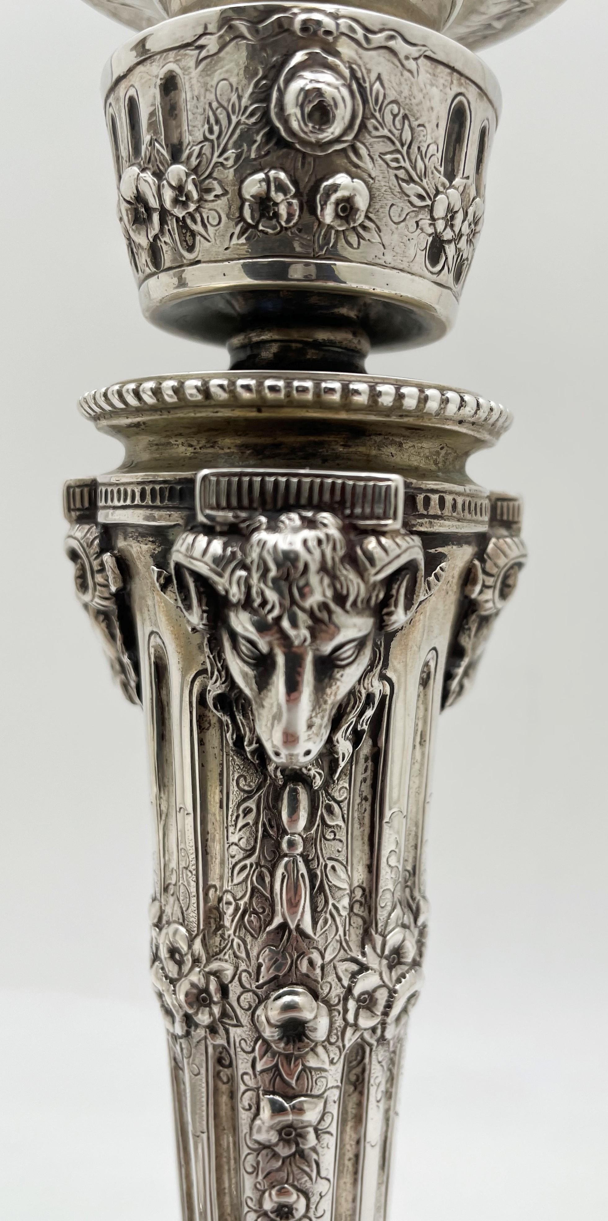 Pair of Continental Chased Silver Candlesticks from 19th Century with Rams' Head In Good Condition For Sale In New York, NY