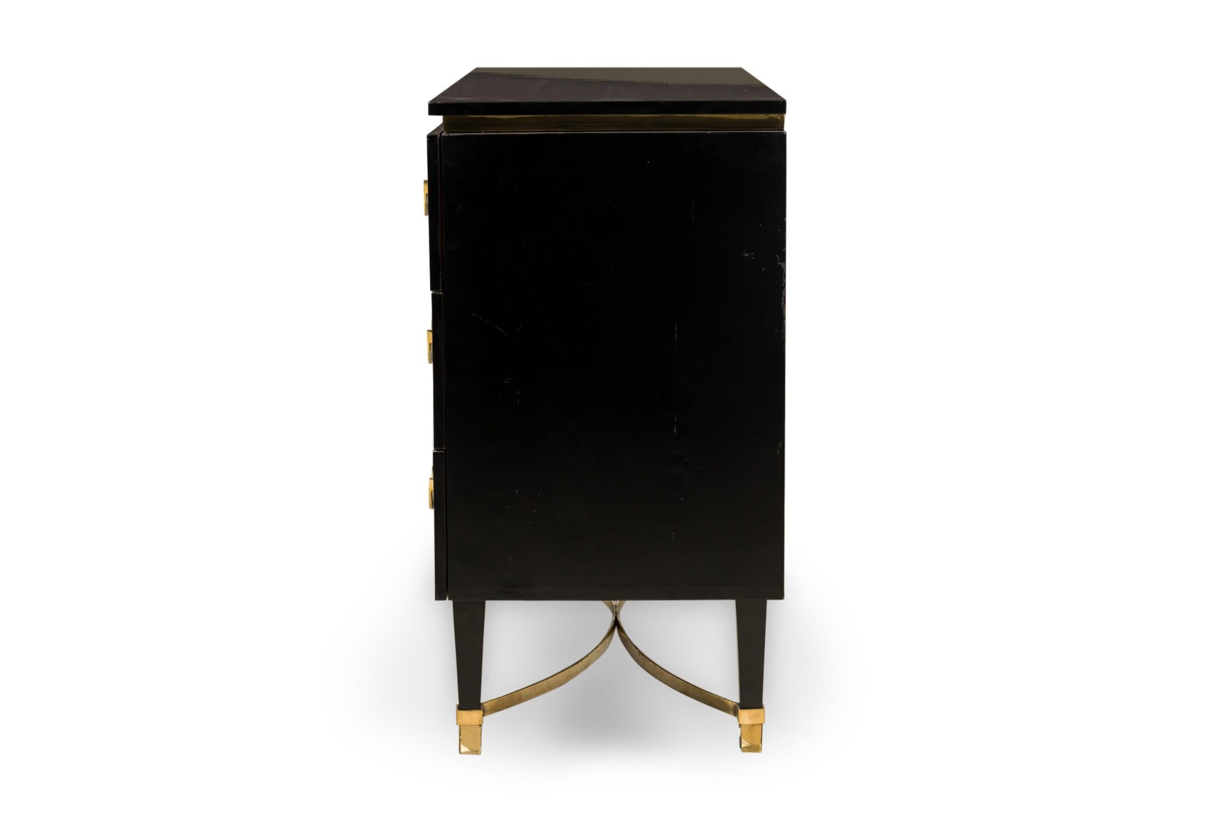 Pair of Continental Ebonized Wood & Bronze Mounted Dressers (Manner of Gucci) In Good Condition For Sale In New York, NY