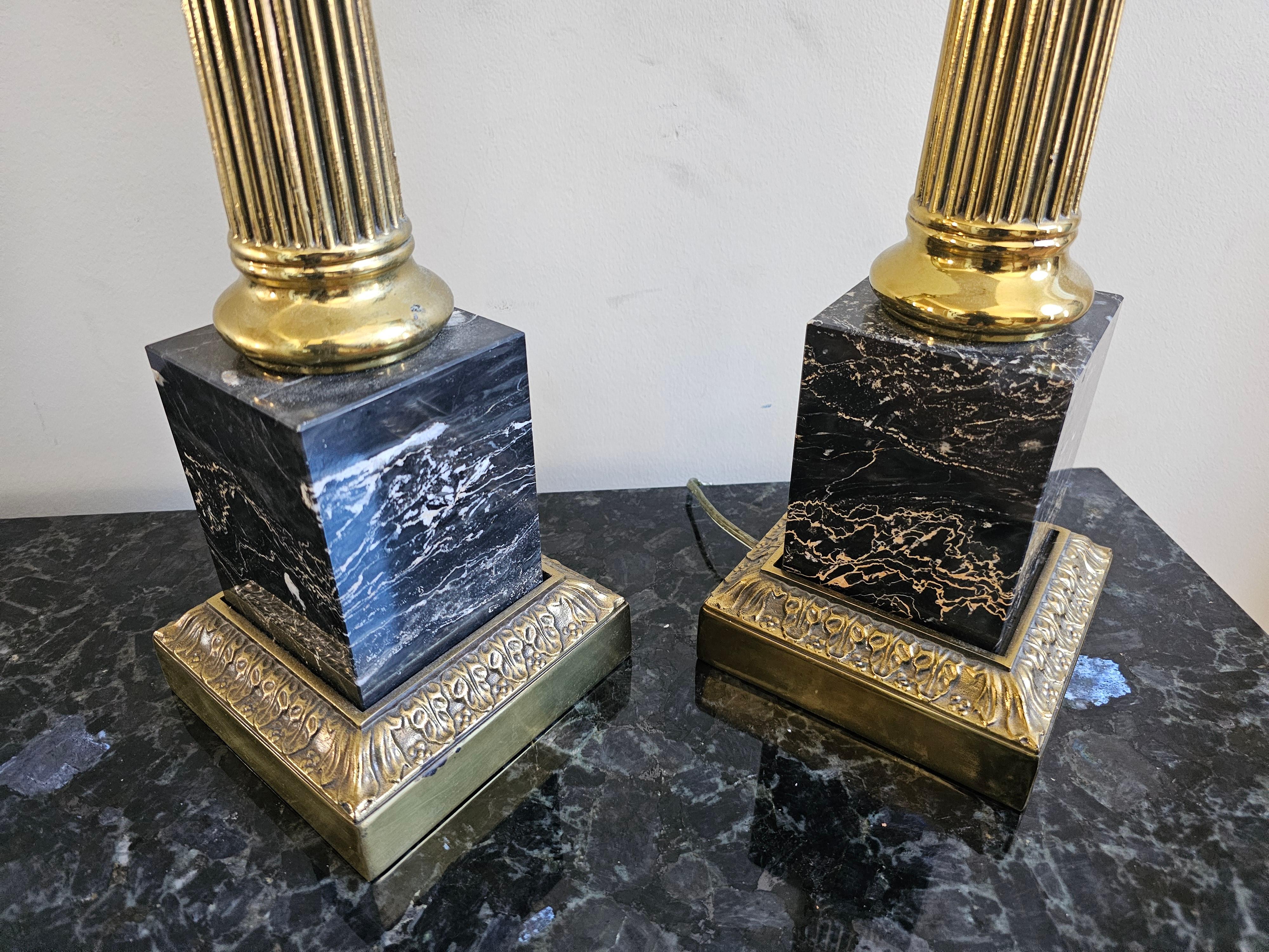 20th Century Pair Of Continental Marble And Brass Columnar Table Lamps For Sale