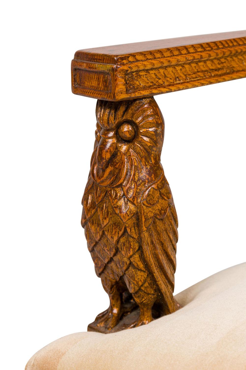 Pair of Continental Rustic Style Wooden Armchairs with Carved Owl Head Armrests en venta 2