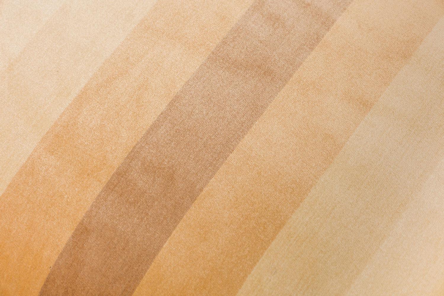 Pair of Continental Rustic Style Wooden Armchairs with Carved Owl Head Armrests en venta 3