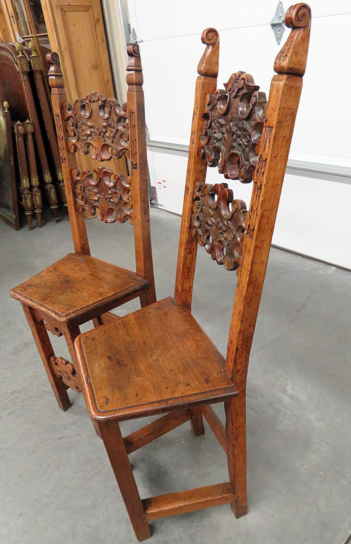 20th Century Pair of Antique Italian Provincial Carved Walnut Side Chairs For Sale
