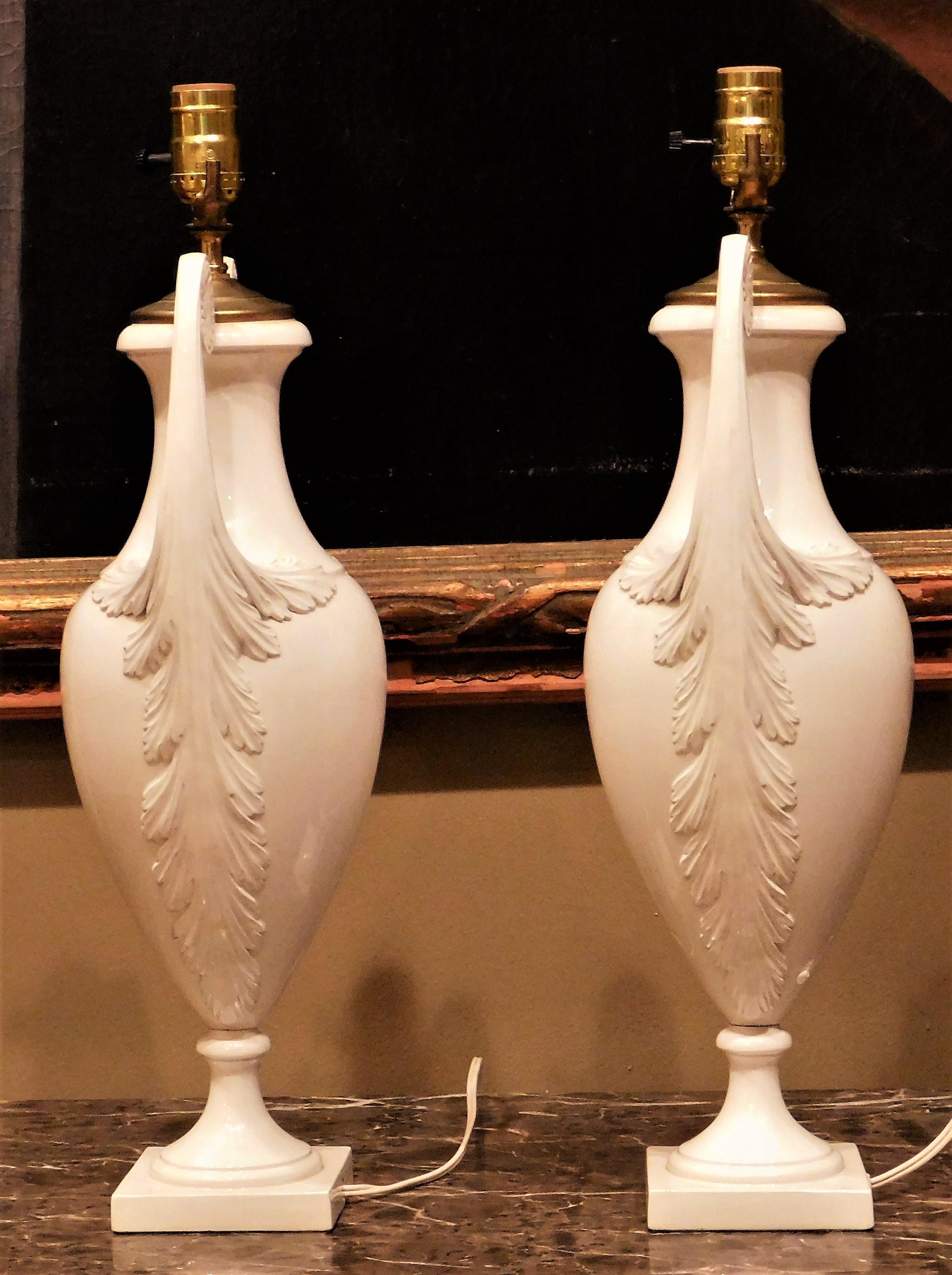20th Century Pair of Continental White Faience Urn Table Lamps, Circa 1935 For Sale