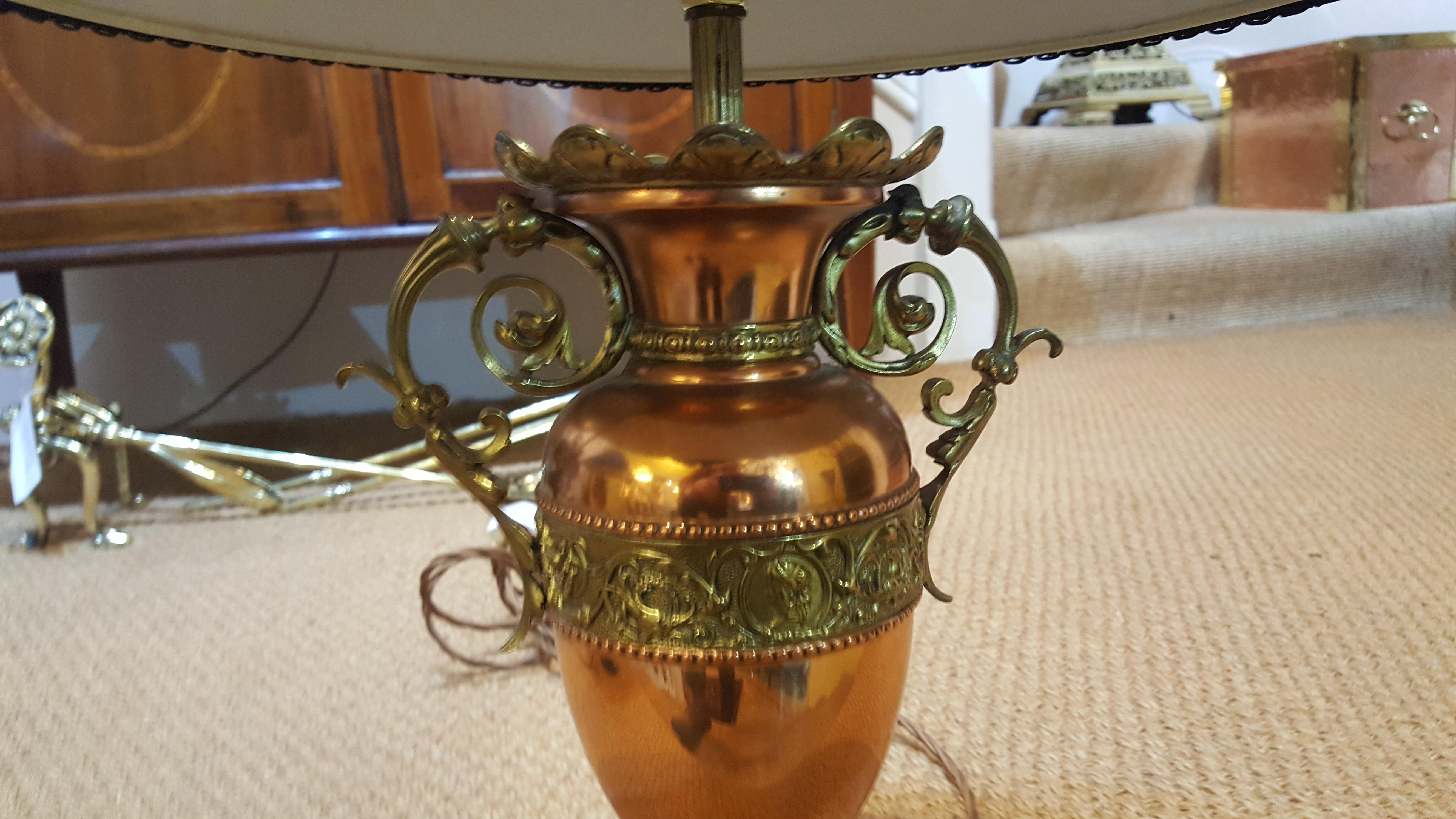 English Pair of Copper and Brass Classical Table Lamps For Sale