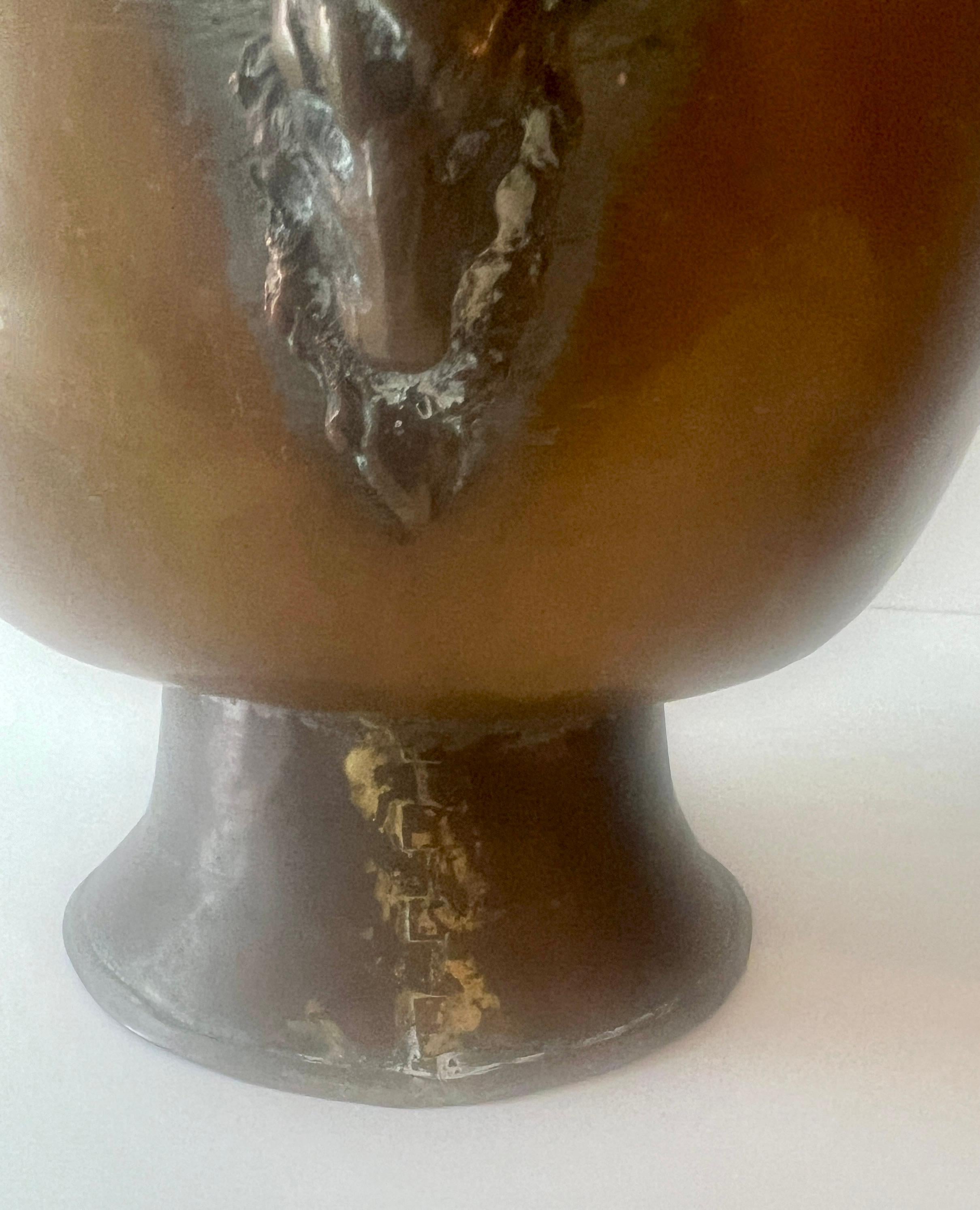 Ottone Coppia di giardiniere in rame e metallo misto della fine del XIX secolo con manici ariete in vendita