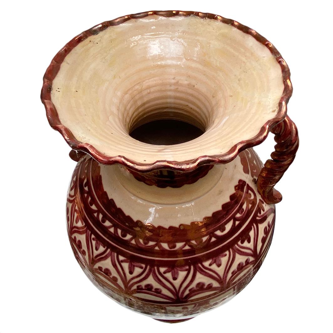 Paire de vases en porcelaine émaillée cuivre, vendus individuellement Bon état - En vente à New York, NY