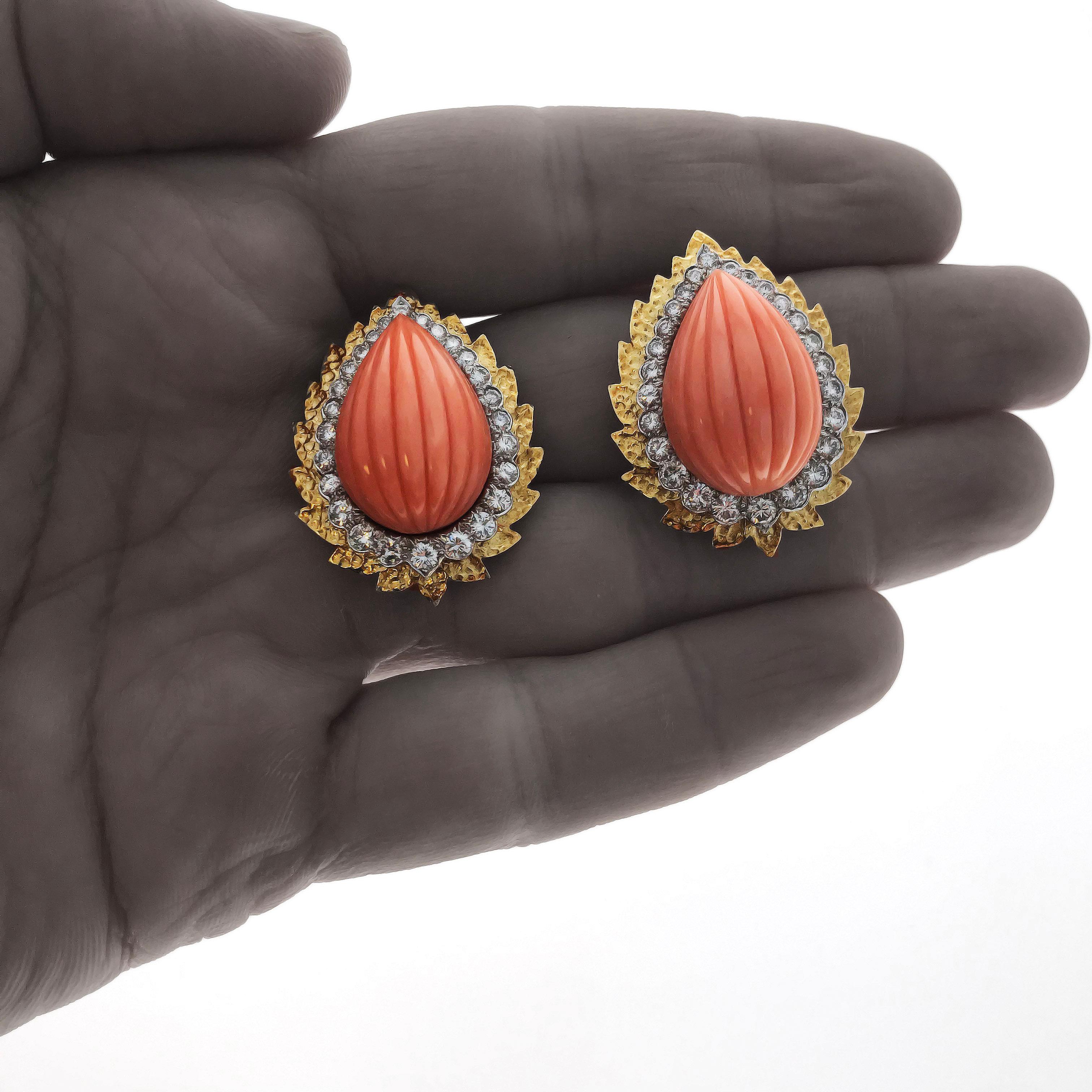 Modern David Webb Coral Diamond Yellow Gold Clip Earrings