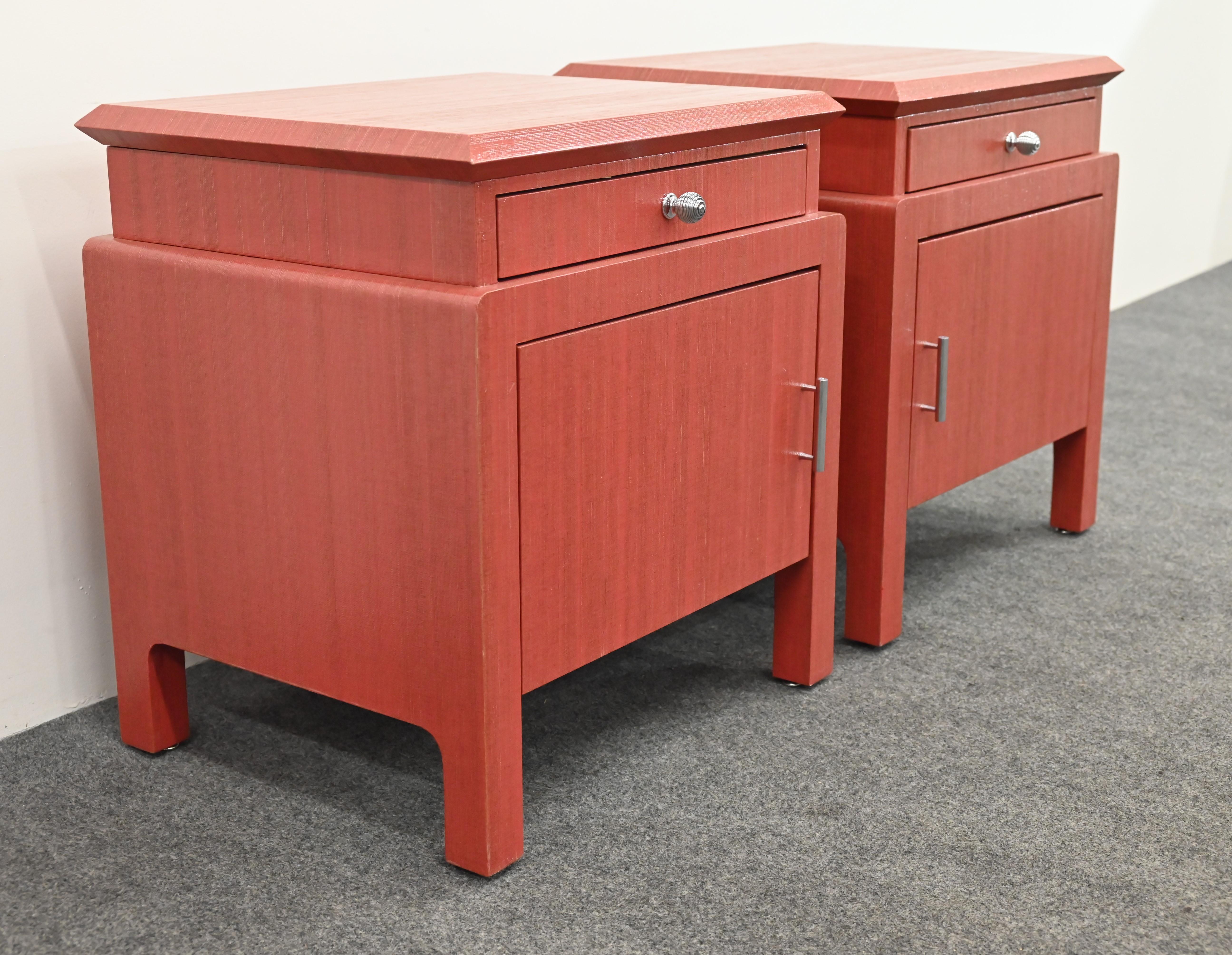 Pair of Coral Toned Harrison Van Horn Linen Wrapped Bedside Tables, 1980s For Sale 4