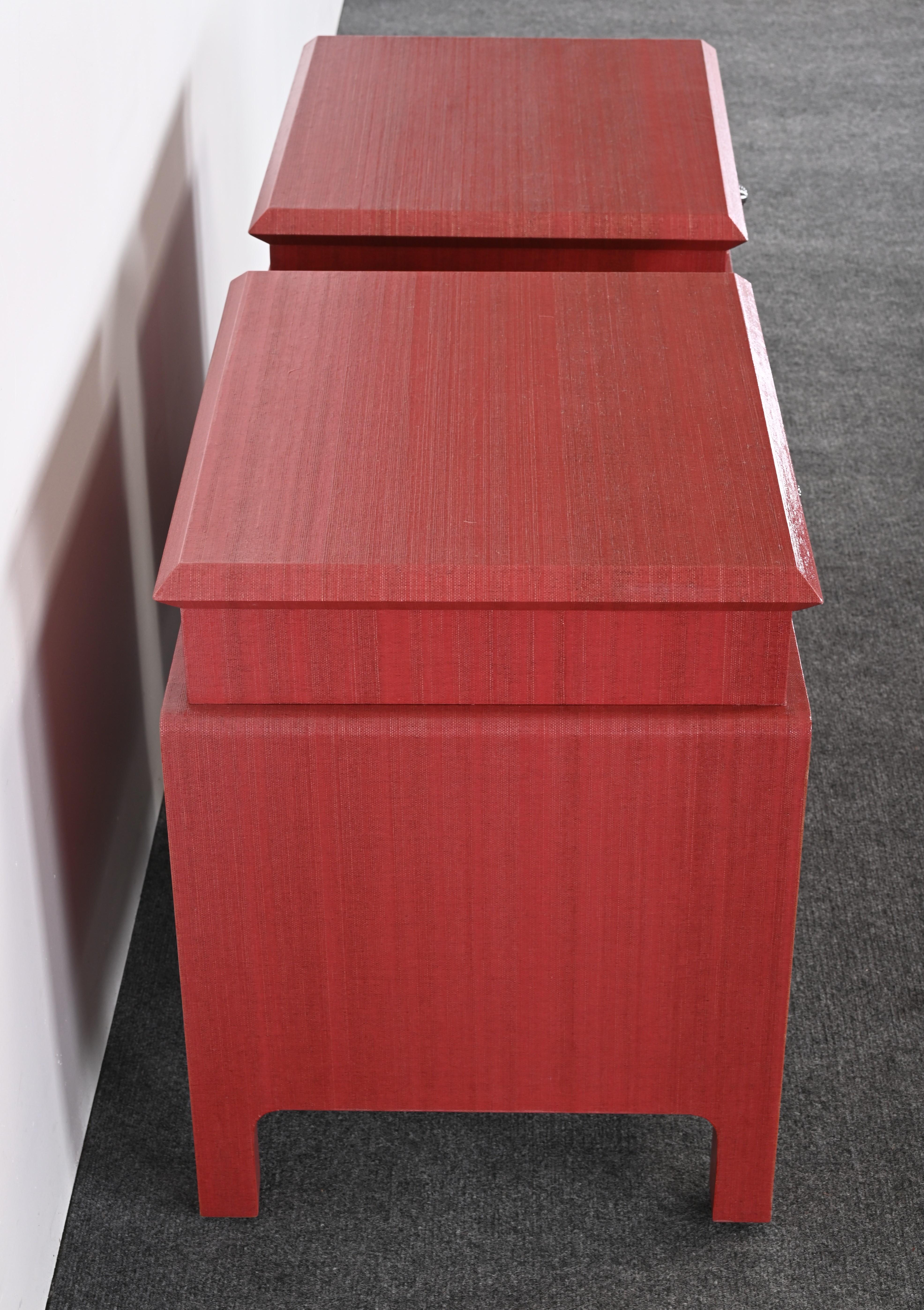 Pair of Coral Toned Harrison Van Horn Linen Wrapped Bedside Tables, 1980s For Sale 10