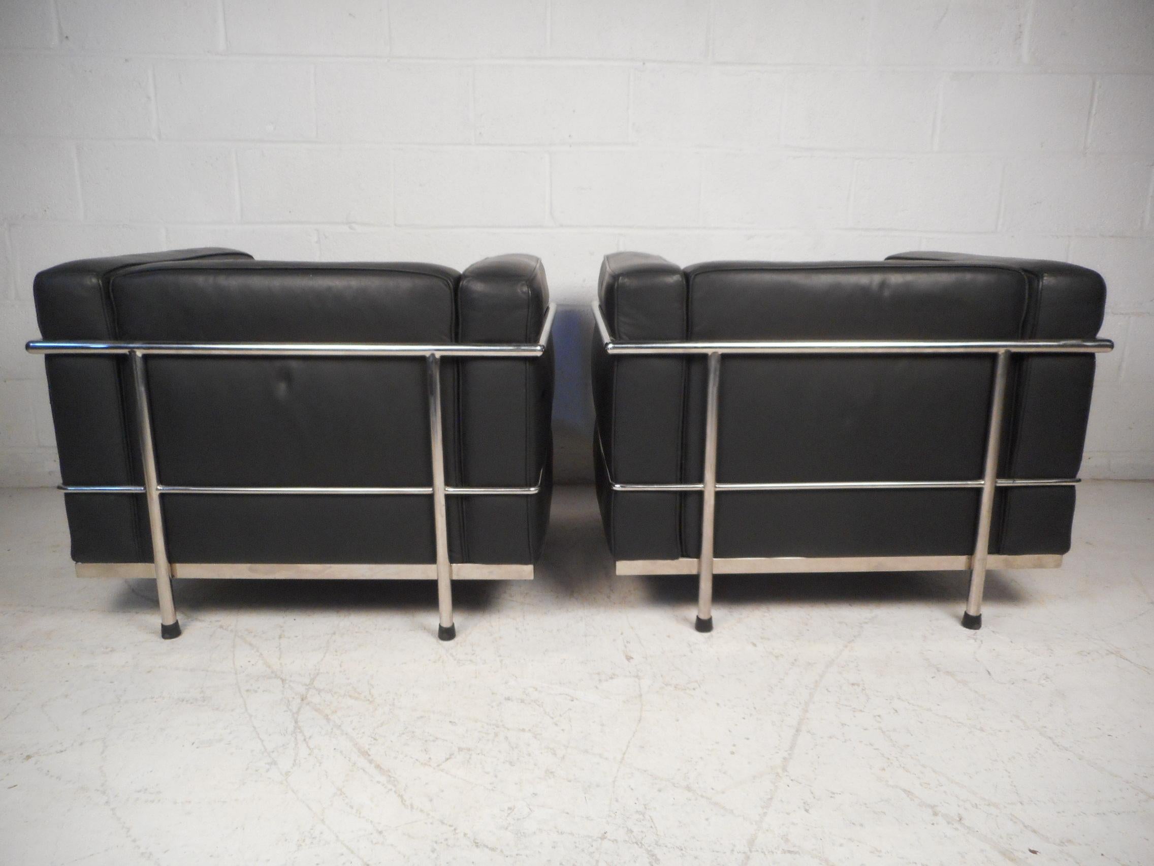 Metal Pair of Corbusier Lounge Chairs