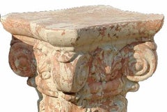 PAIR OF CORINTHIAN CAPITAL, 47 CM H / 40 X 40 CM IN TERRACOTTA 21th Century