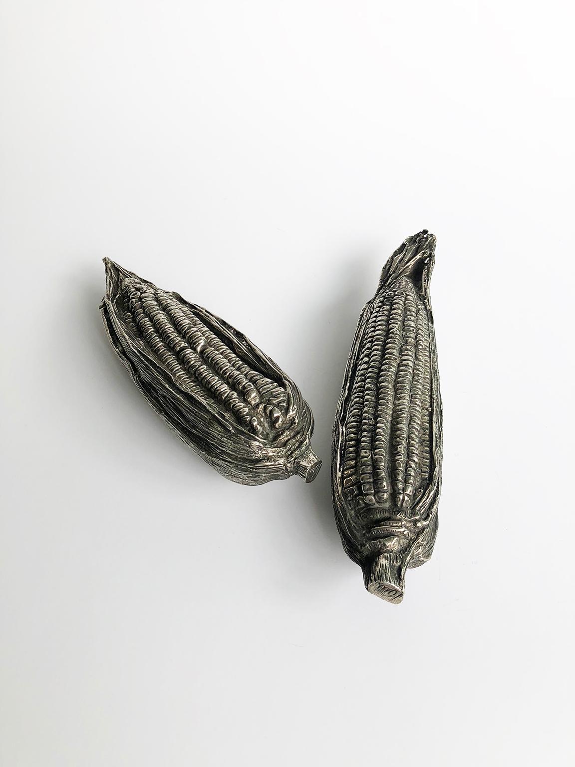 Pair of Corn Sculptures by Aruro Pani (Mitte des 20. Jahrhunderts)