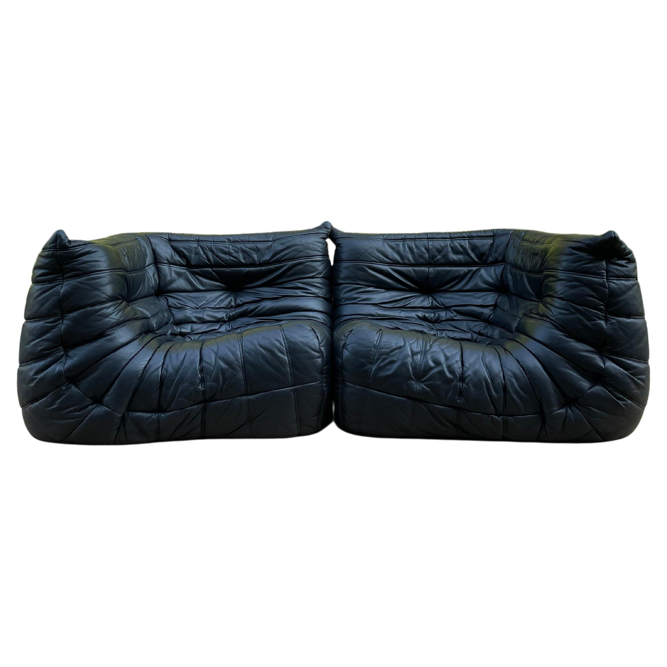 Pair of Corner Leather Togo Seats, Ligne Roset, Authentic Piece from the 1970s
