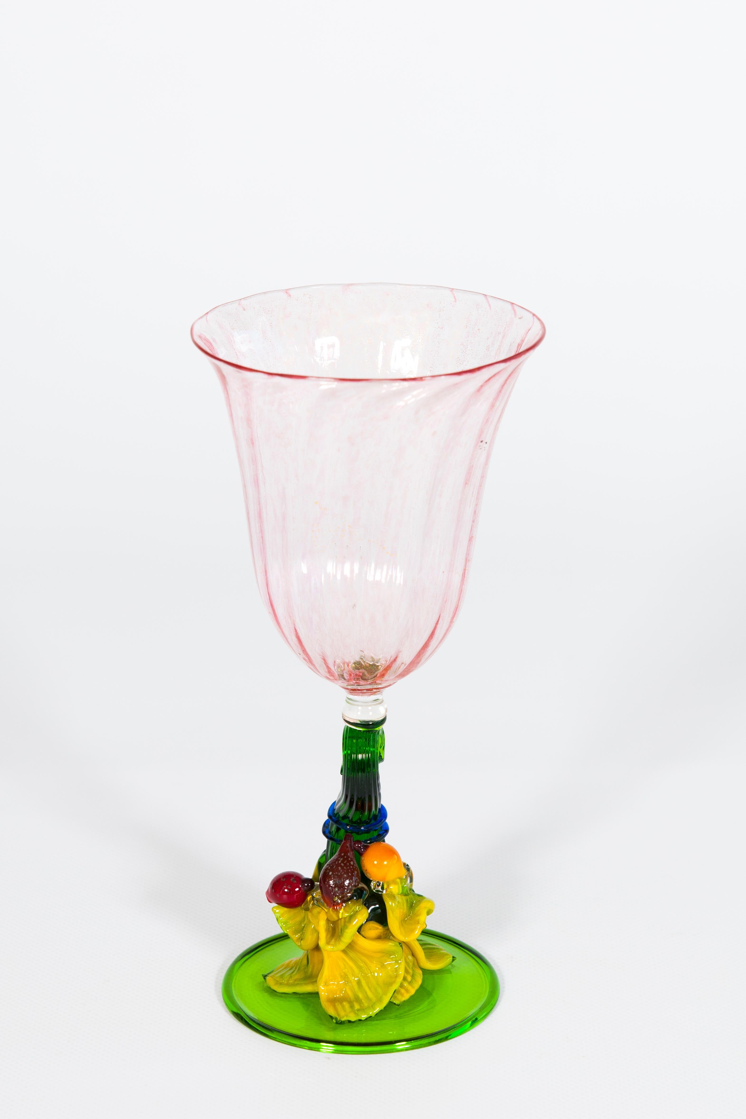 Pair of Cornucopia Goblet in Blown Murano Glass with Gold Finishes, 1960s, Italy For Sale 2