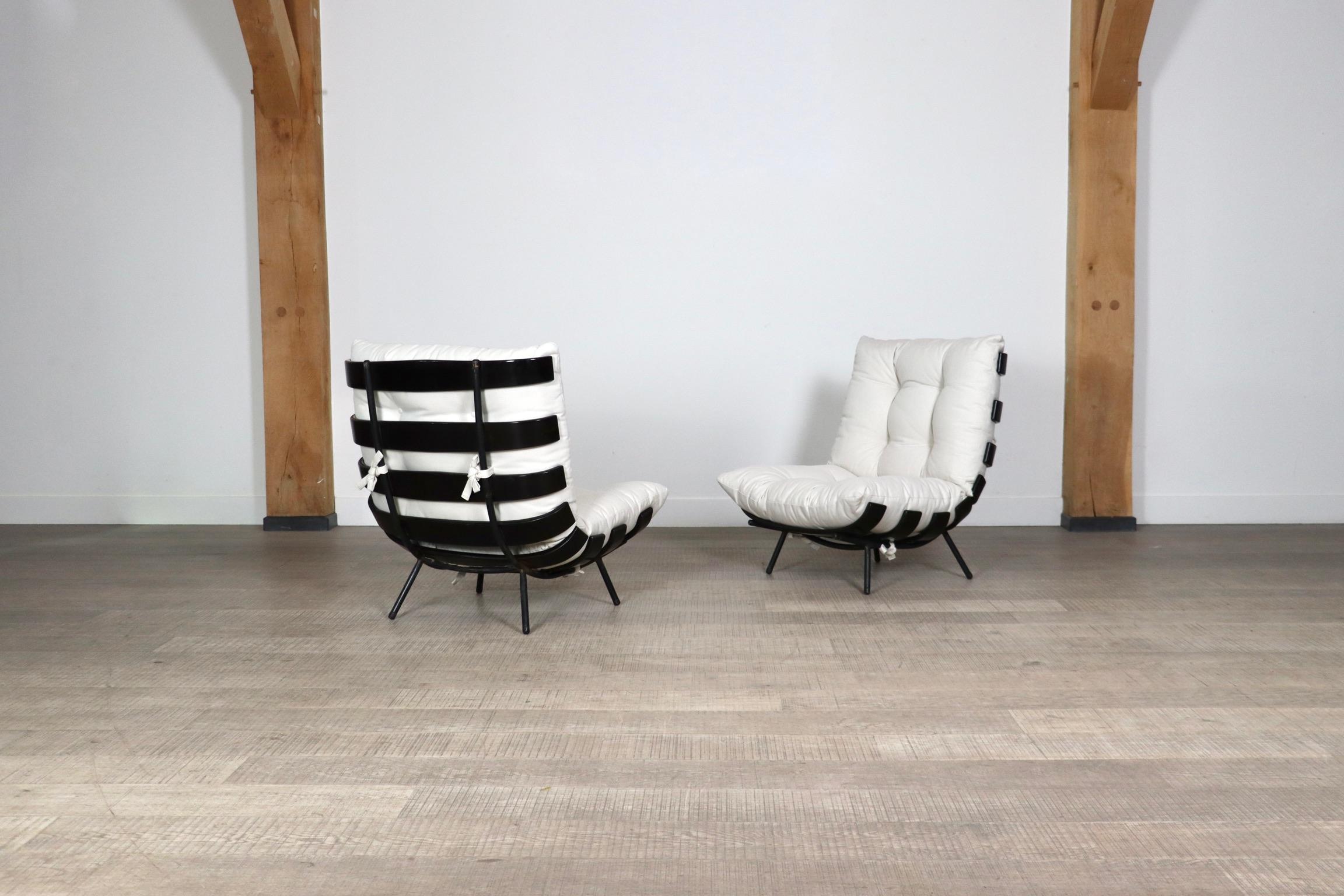 Steel Pair Of Costela Lounge Chairs By Carlo Hauner And Martin Eisler, 1950s For Sale