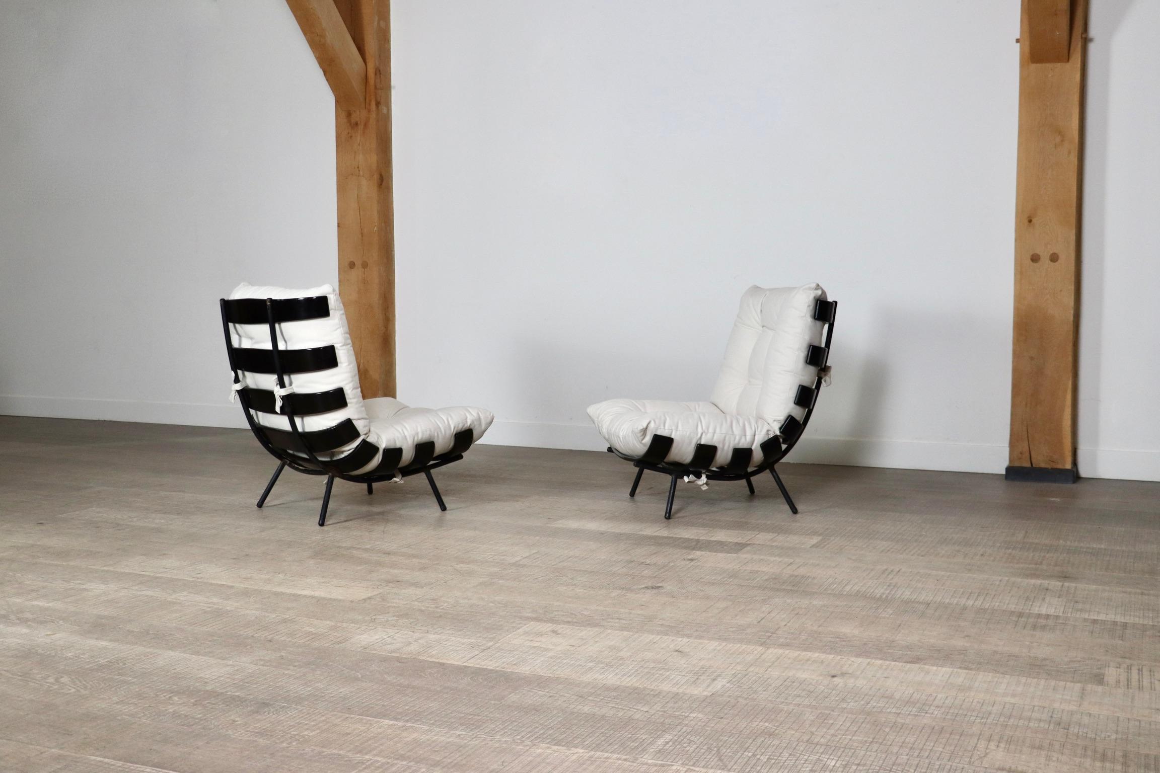 Pair Of Costela Lounge Chairs By Carlo Hauner And Martin Eisler, 1950s For Sale 1