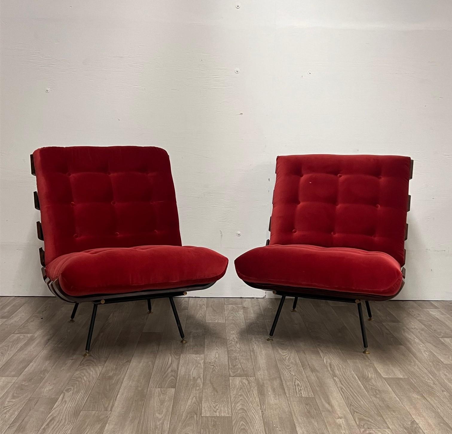 20ième siècle Pair of Costela Lounge Chairs by Martin Eisler and Carlo Hauner en vente