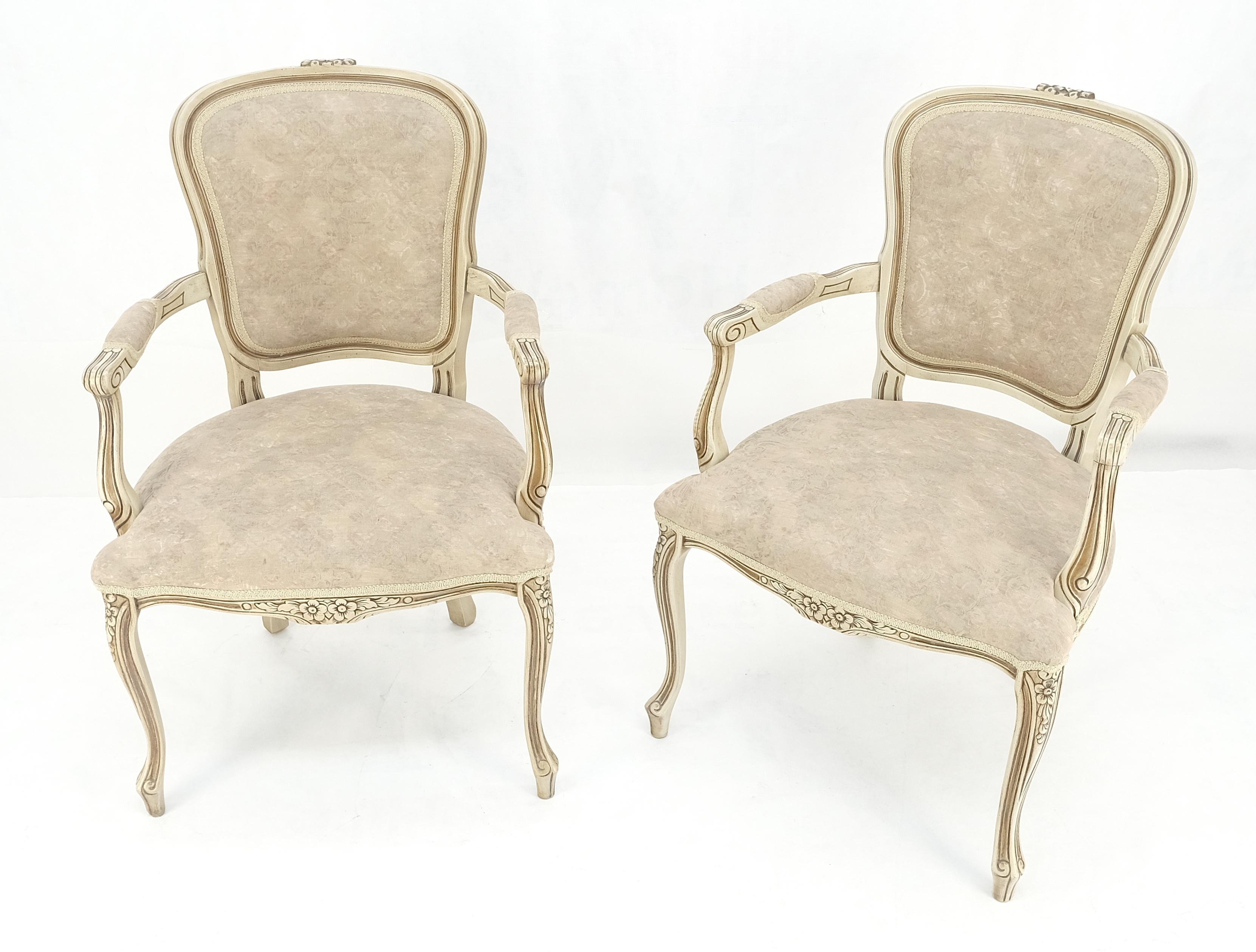 Paire de fauteuils d'appoint de style rustique français, beige, pour le feu MINT Excellent état - En vente à Rockaway, NJ