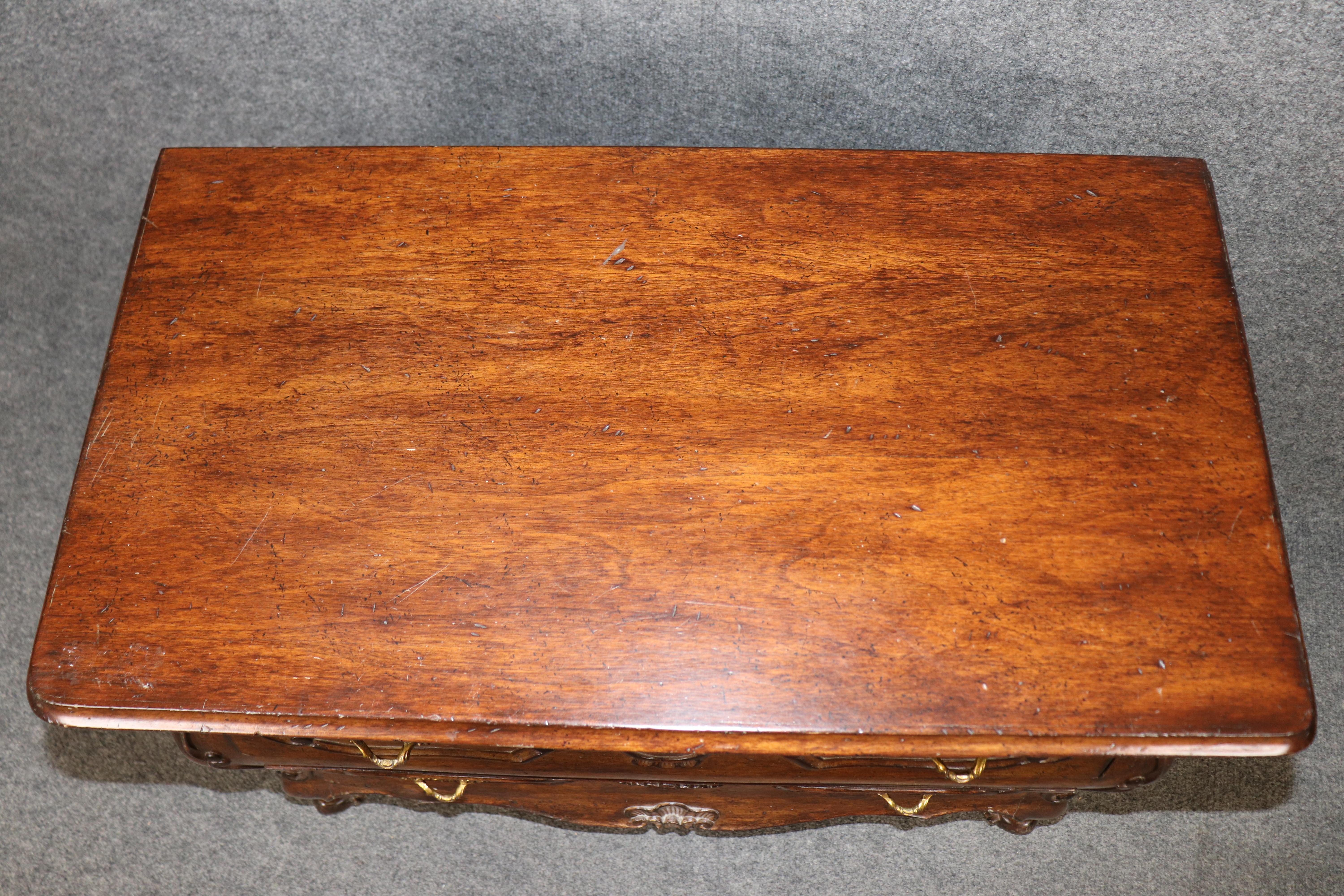 Pair of Louis XV Style Carved Two Drawer Night Stands For Sale 1