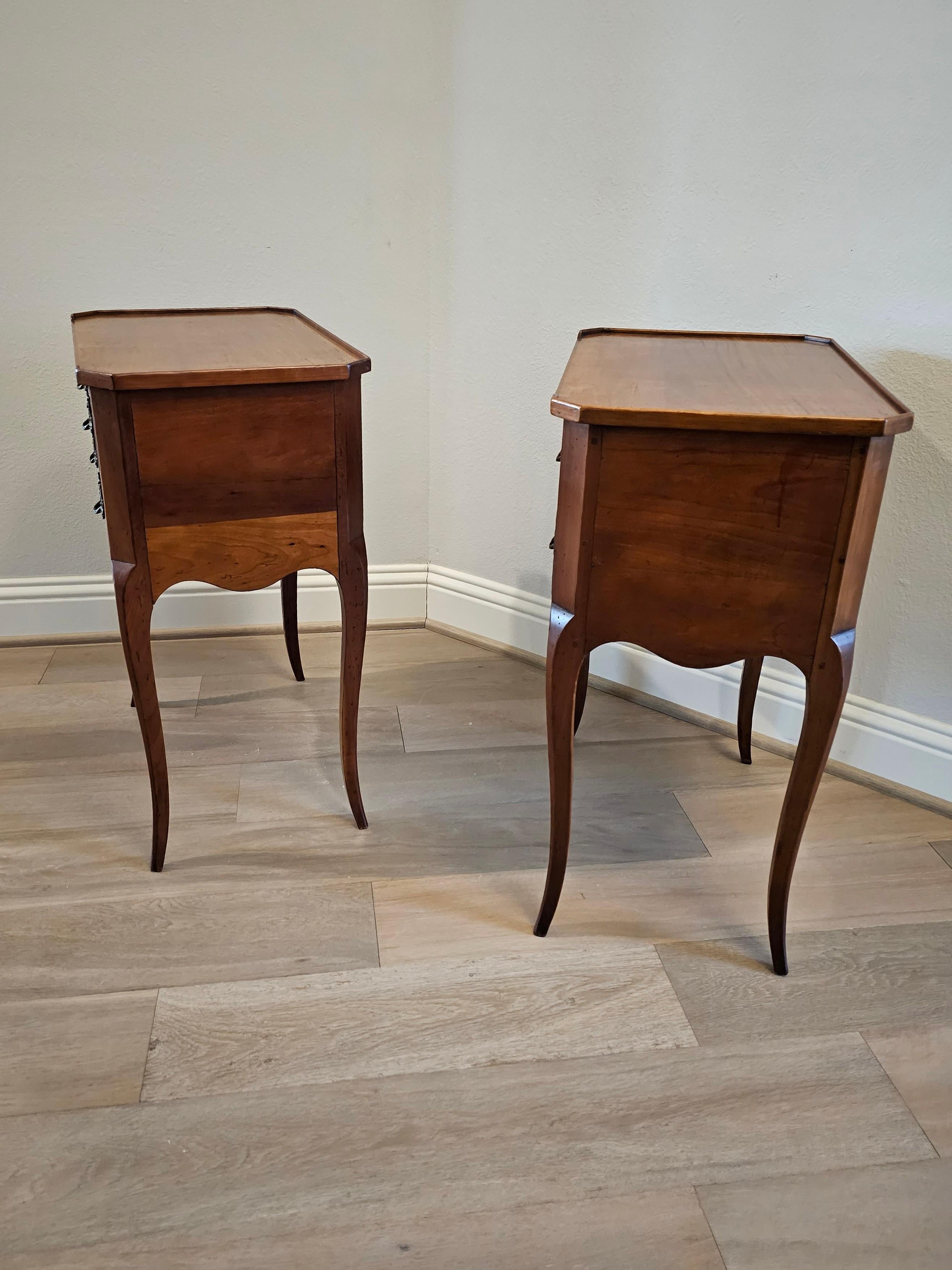 Pair of Country French Louis XV Style Fruitwood Nightstands End Tables 7