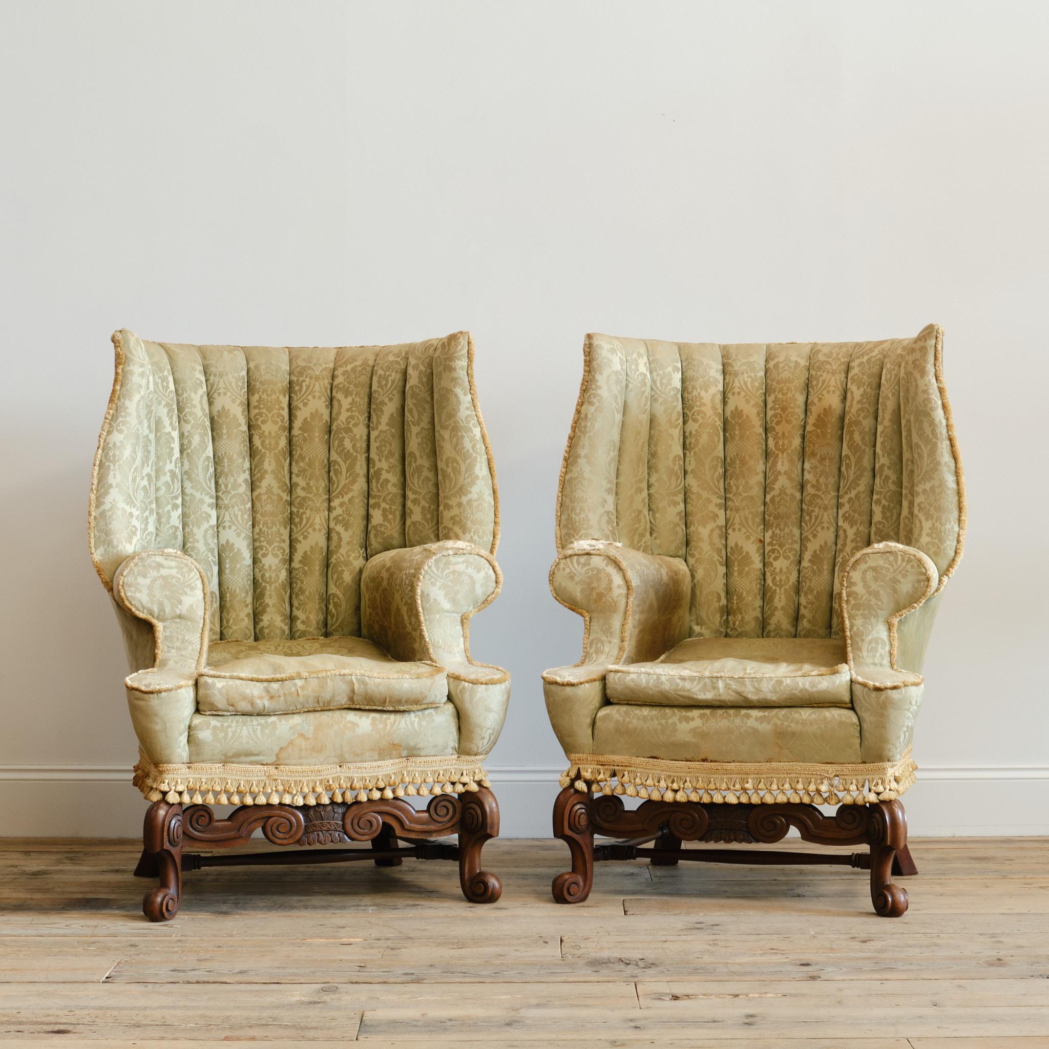 19th Century Pair of Country House Barrel Back Armchairs c1900 For Sale