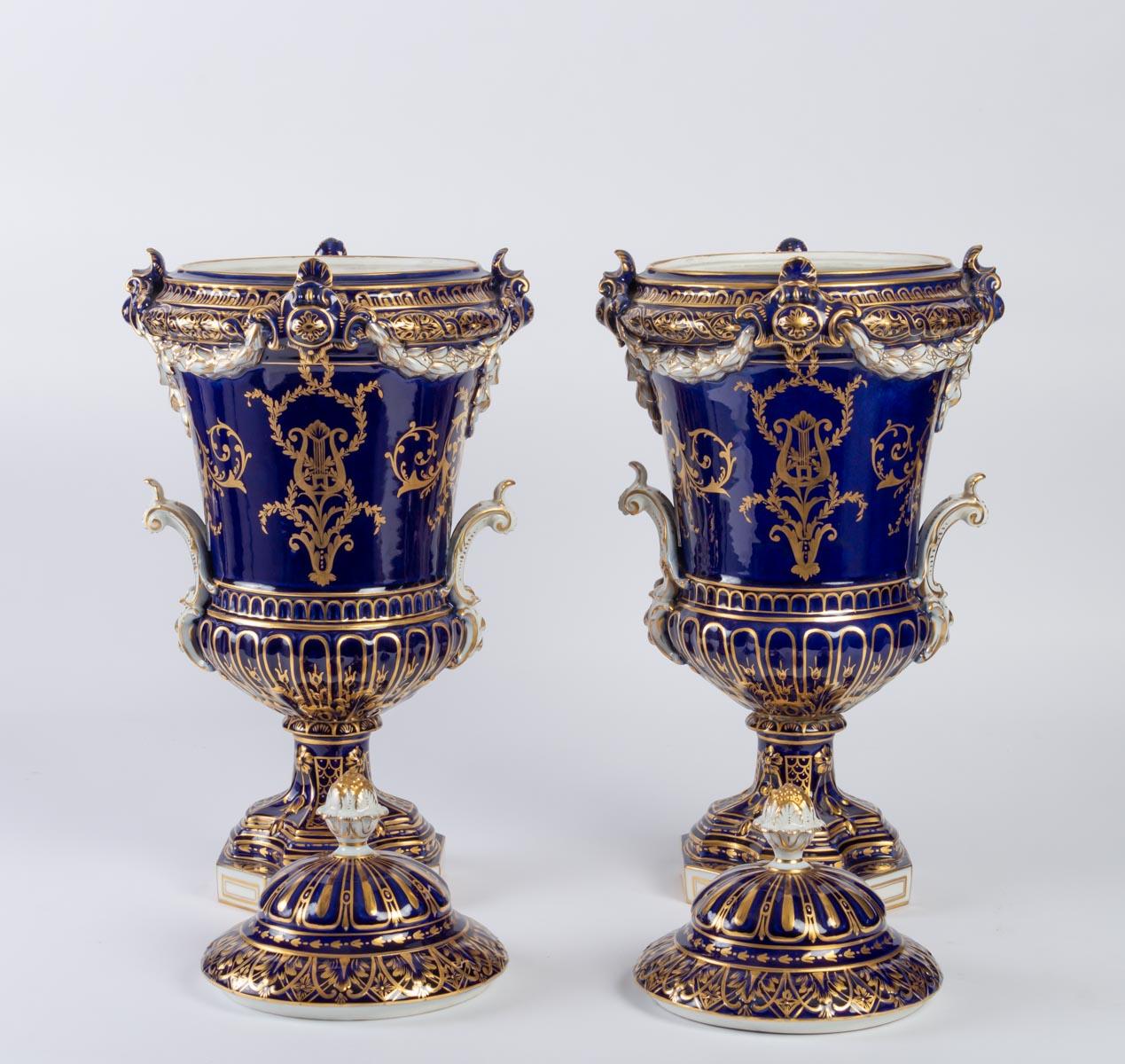 Pair of Covered Porcelain Vases 1