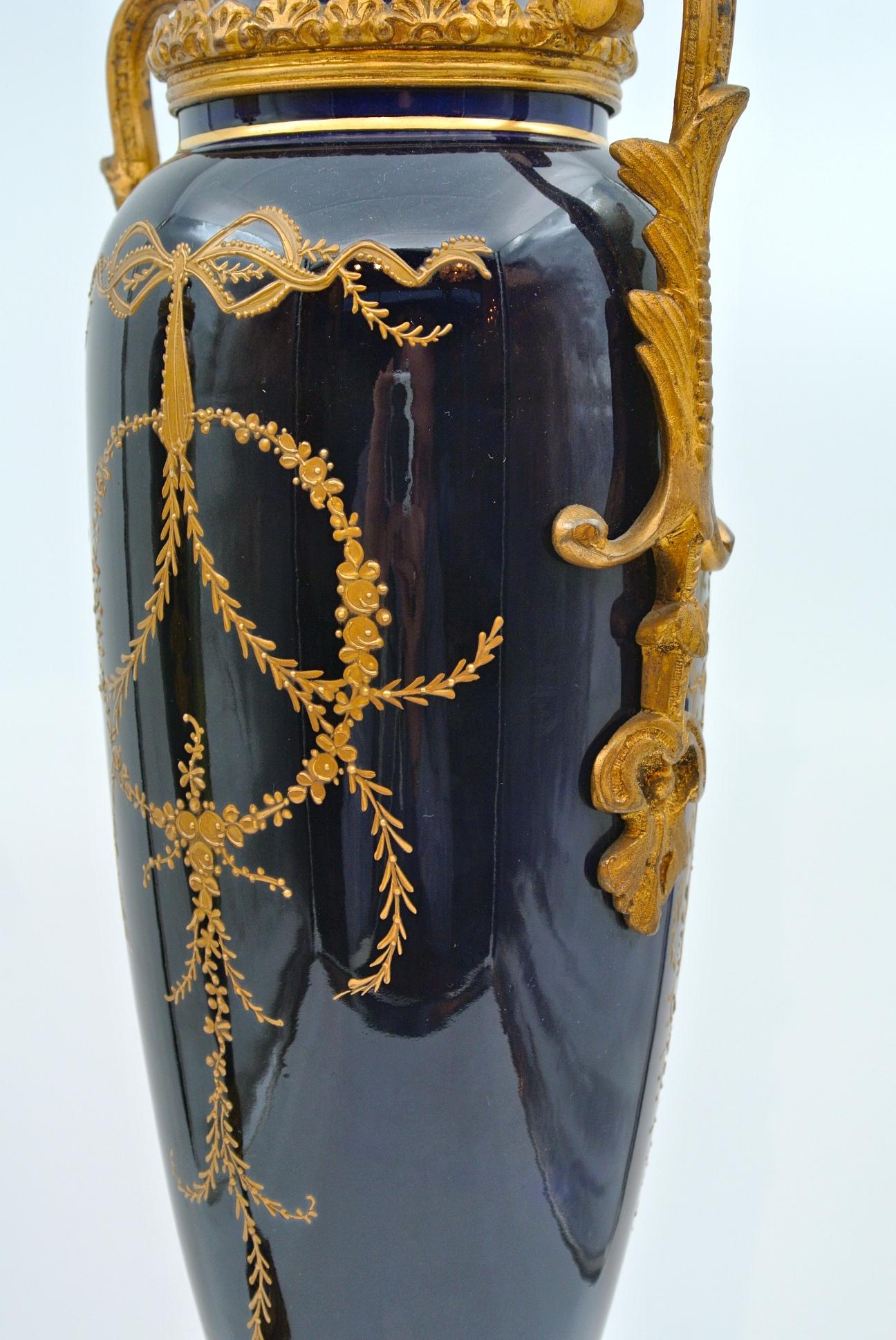 Pair of Covered Vases in Sèvres Porcelain 9