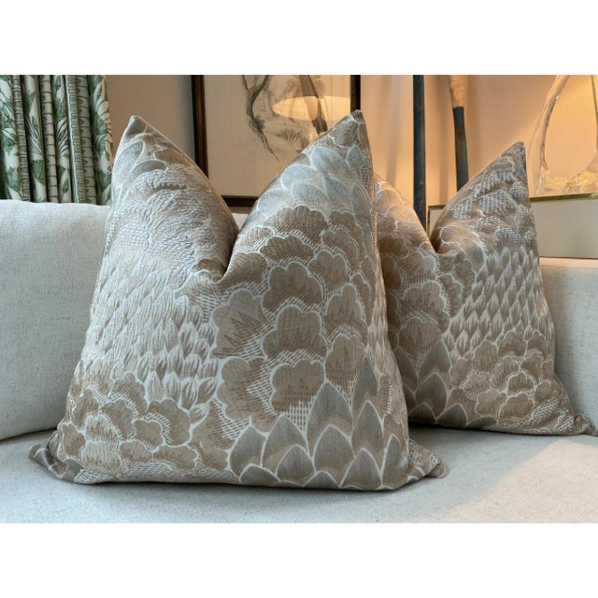 Mid-Century moderno Coppia di cuscini Cowtan e Tout 