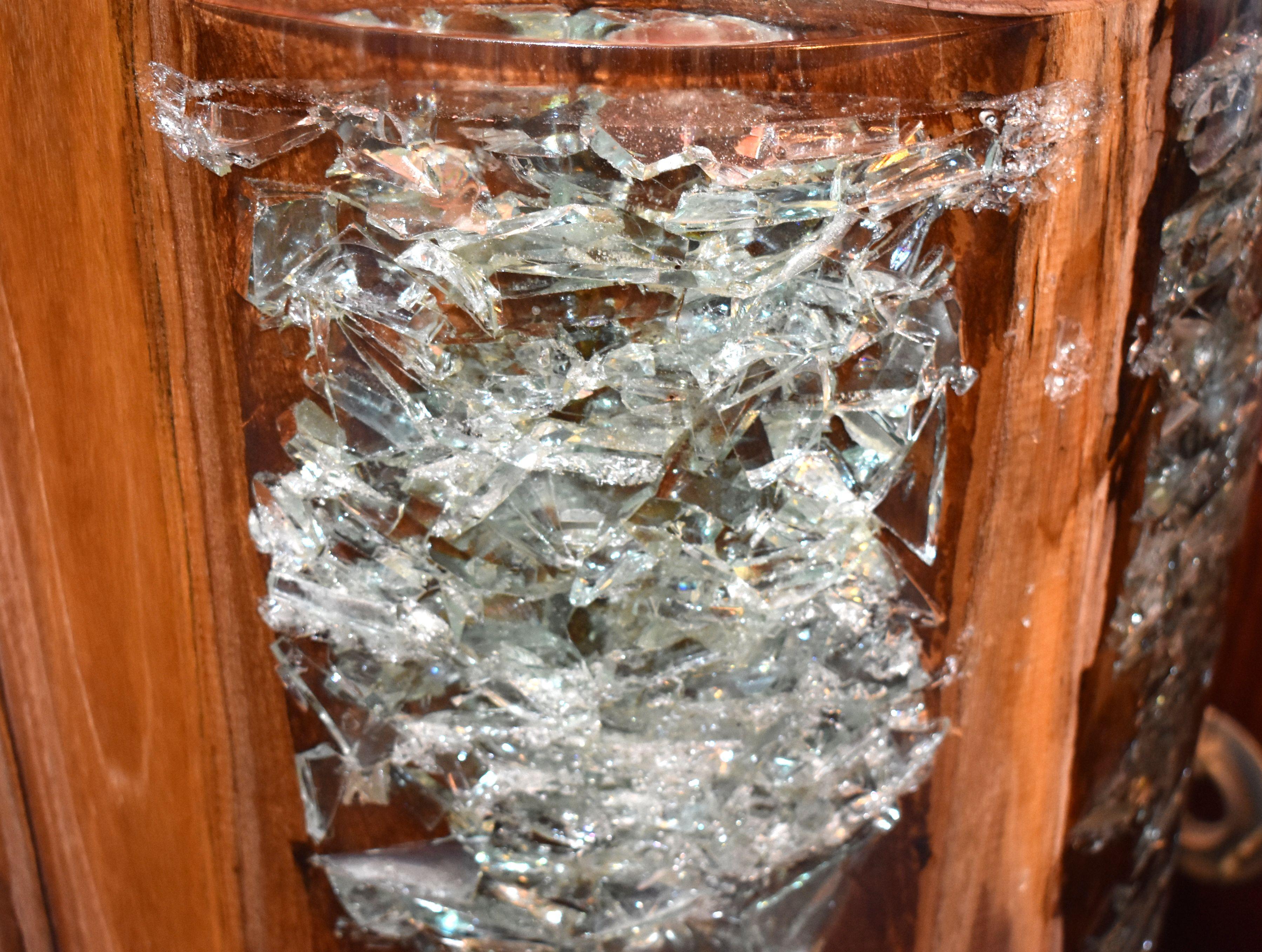 Pair of Cracked Resin and Wood Side Tables In Good Condition In Cathedral City, CA