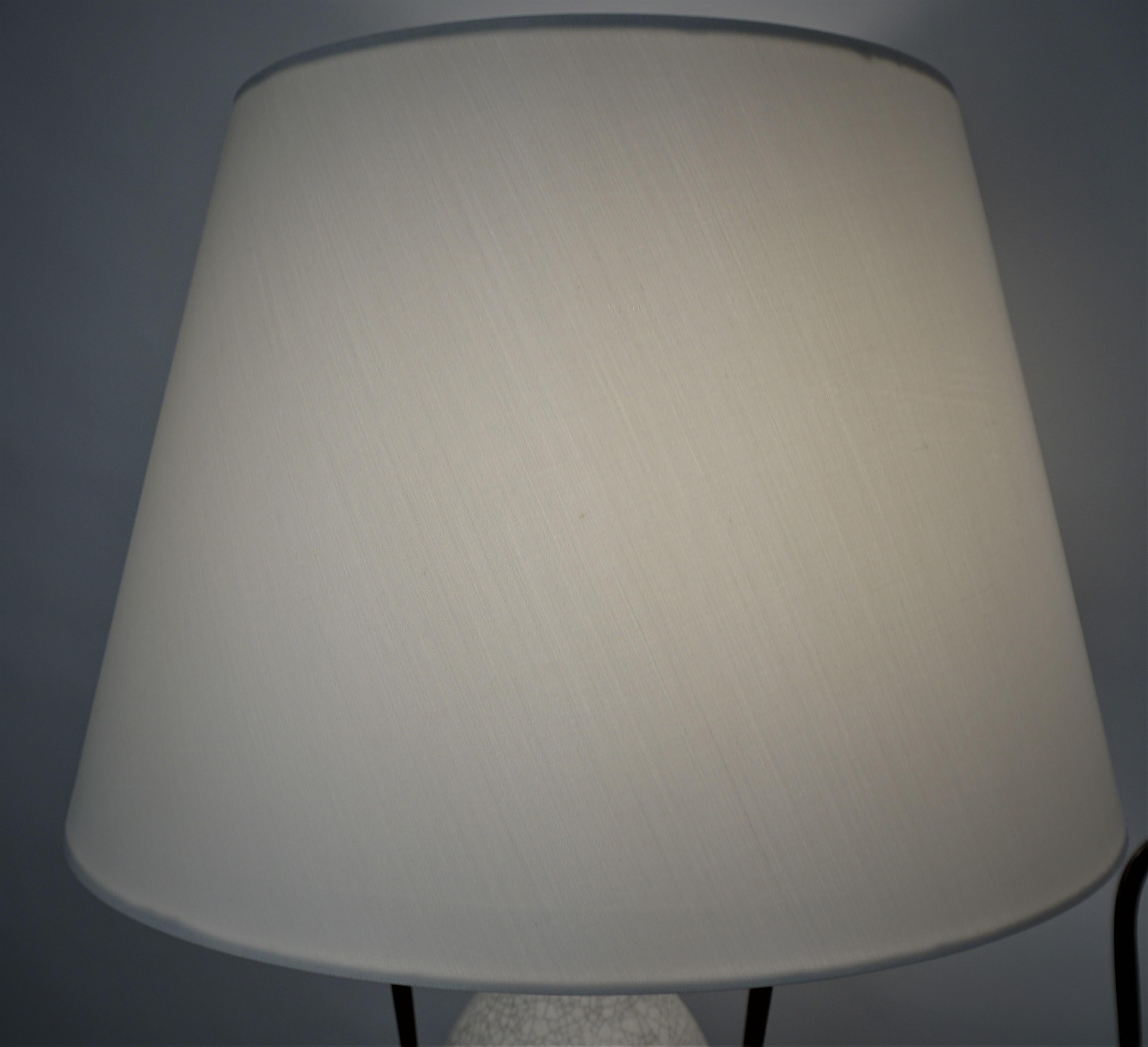Mid-20th Century Pair of Crackle White Ceramic and Bronze Table Lamps