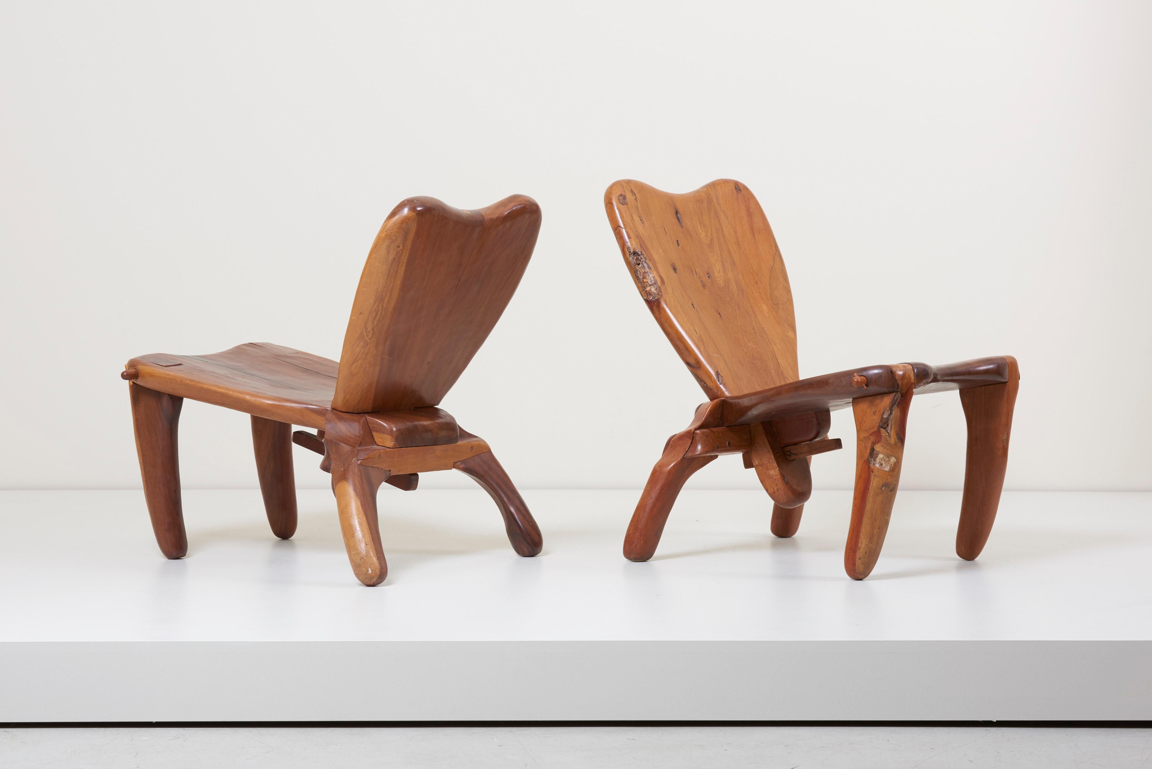 Pair of Craft Wooden Studio Lounge Chairs by Don Shoemaker, Mexico, 1960s In Excellent Condition In Berlin, DE