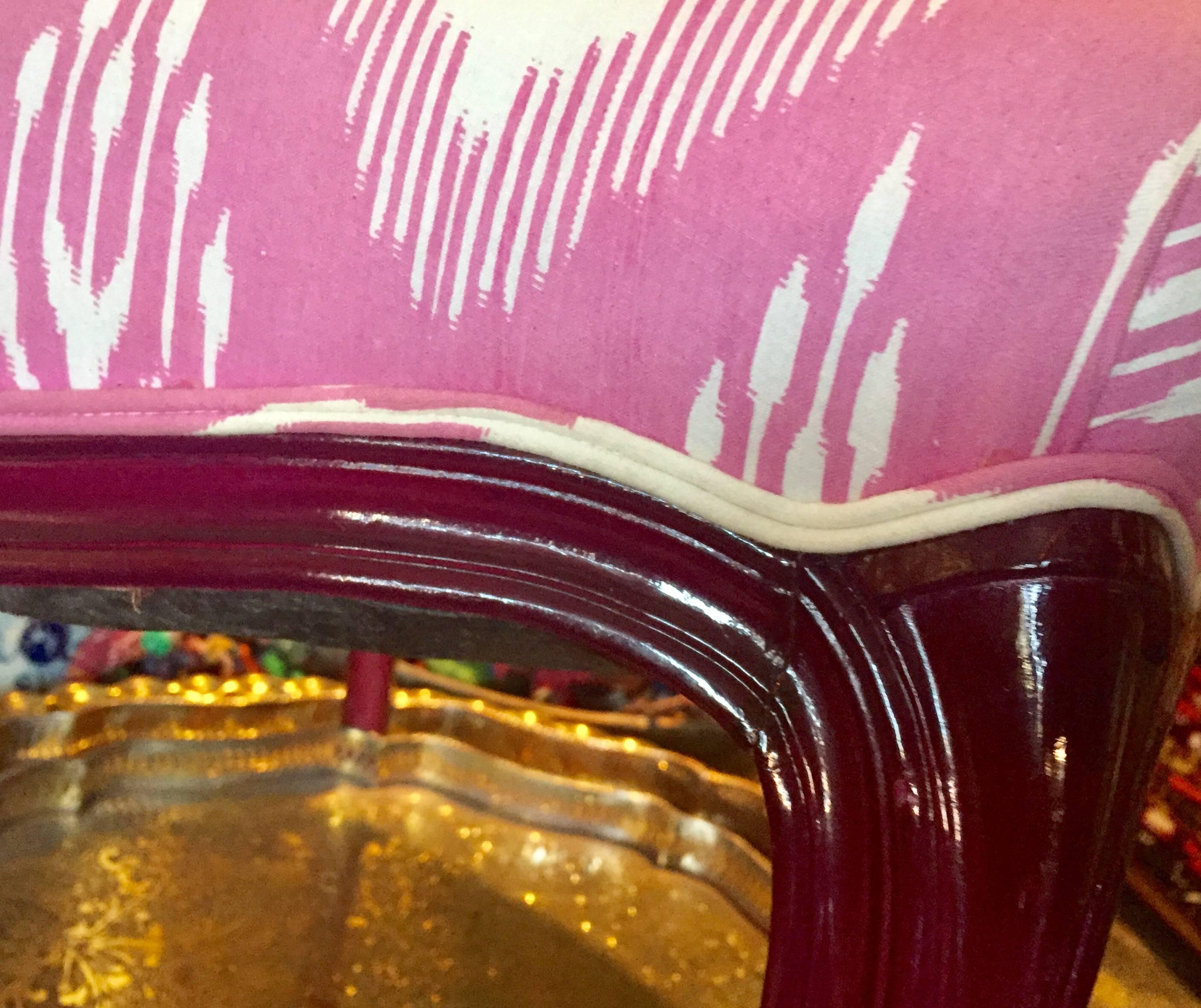 Pair of Cranberry Lacquered Chairs In Good Condition For Sale In Dallas, TX