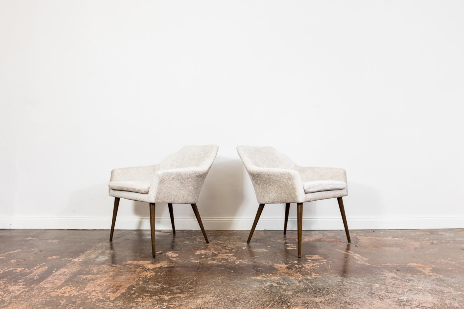 Pair Of Cream Cocktail Chairs, 1970s For Sale 2