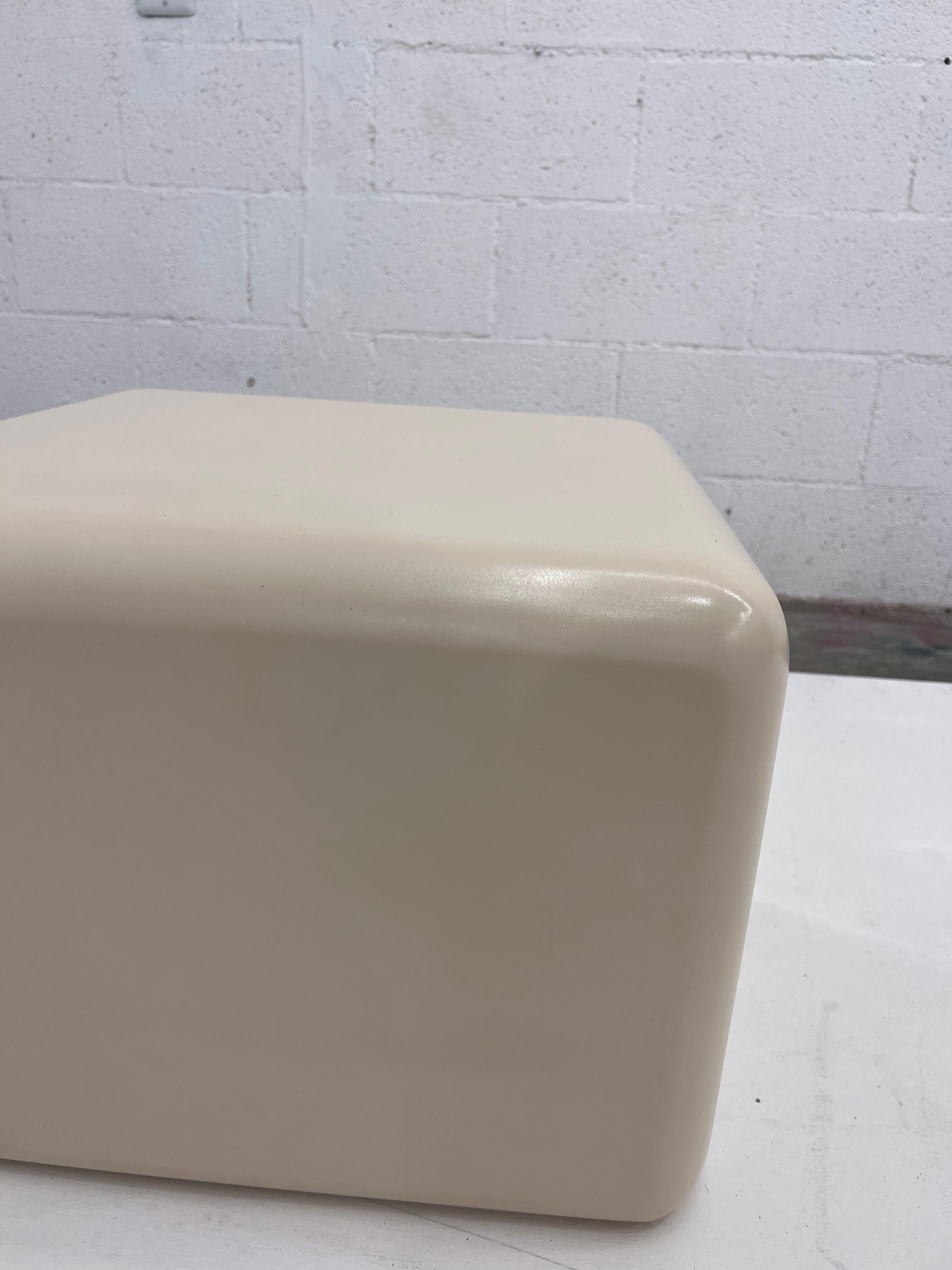 Lacquer Pair of Cream lacquer, Milo Baughman pedestal cube modular side tables 