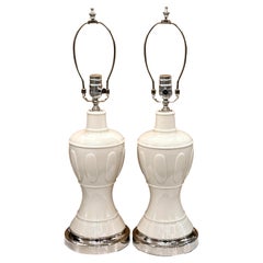 Paire de lampes de table en porcelaine crème