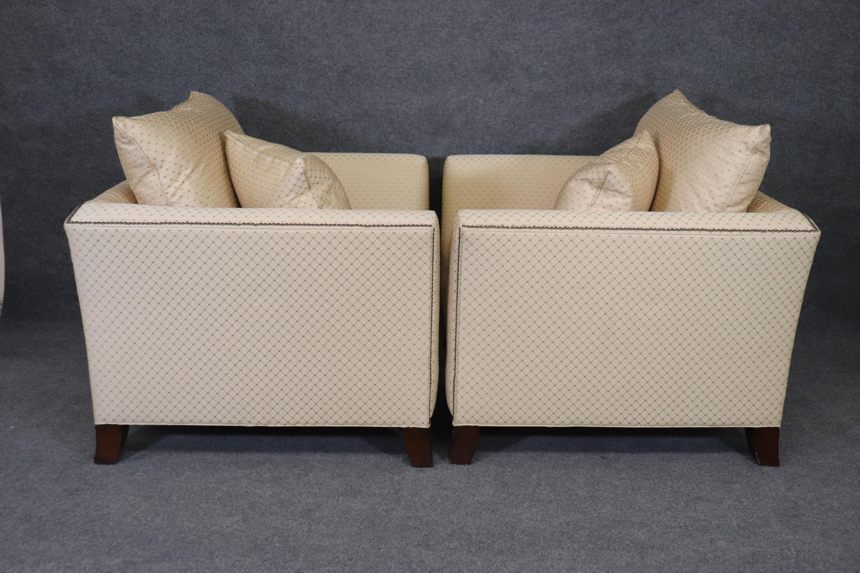 Pair of Cream Upholstered Oversized Even-Arm Contemporary Club Bergere Chairs In Good Condition In Swedesboro, NJ